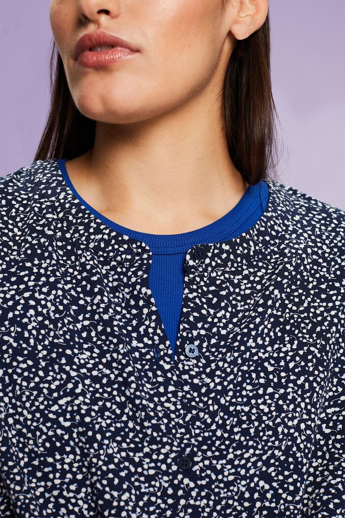 Bluse mit rundem Ausschnitt