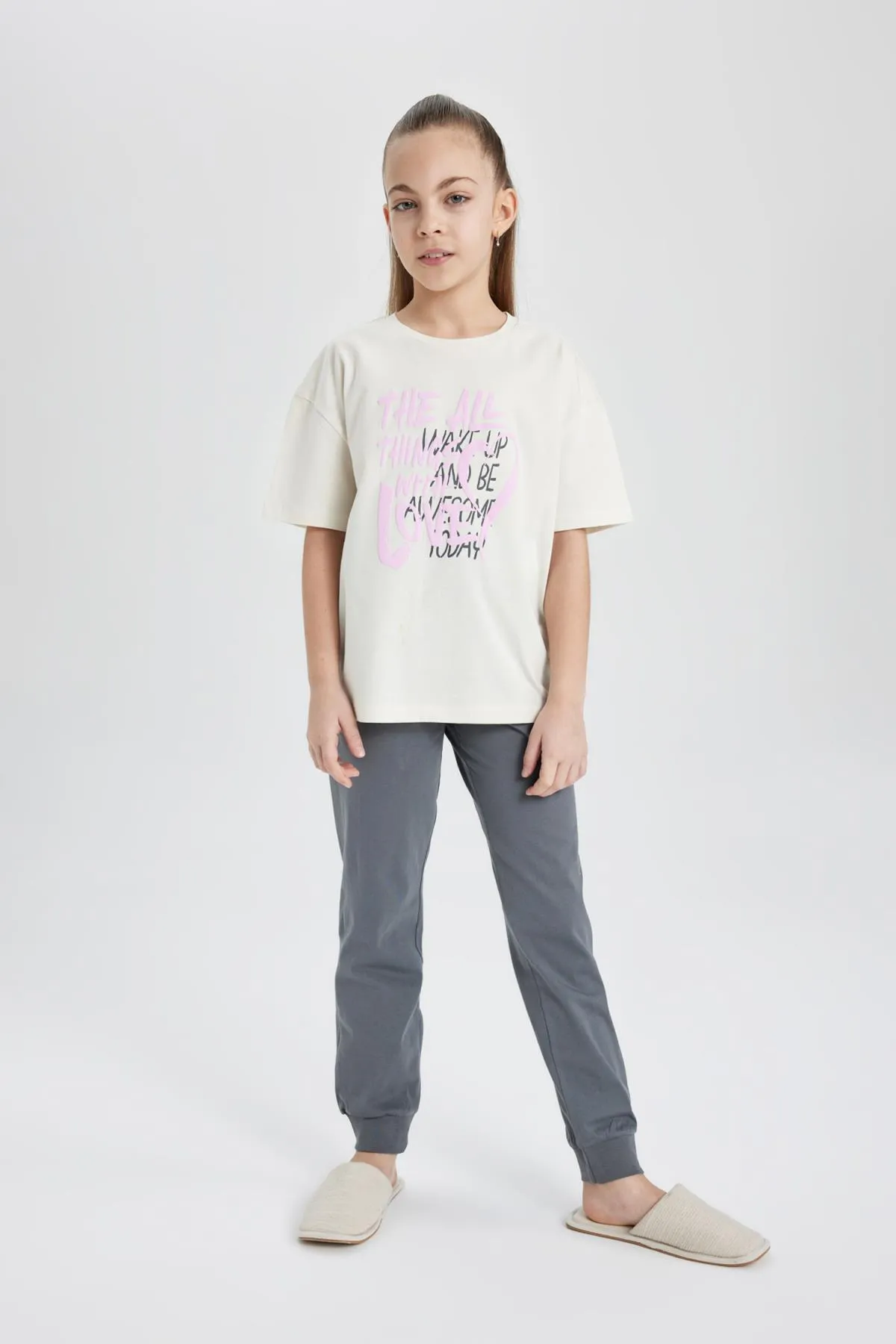 DeFacto  Bedrucktes Kurzarm-Pyjama-Set für Mädchen C1951a824sp