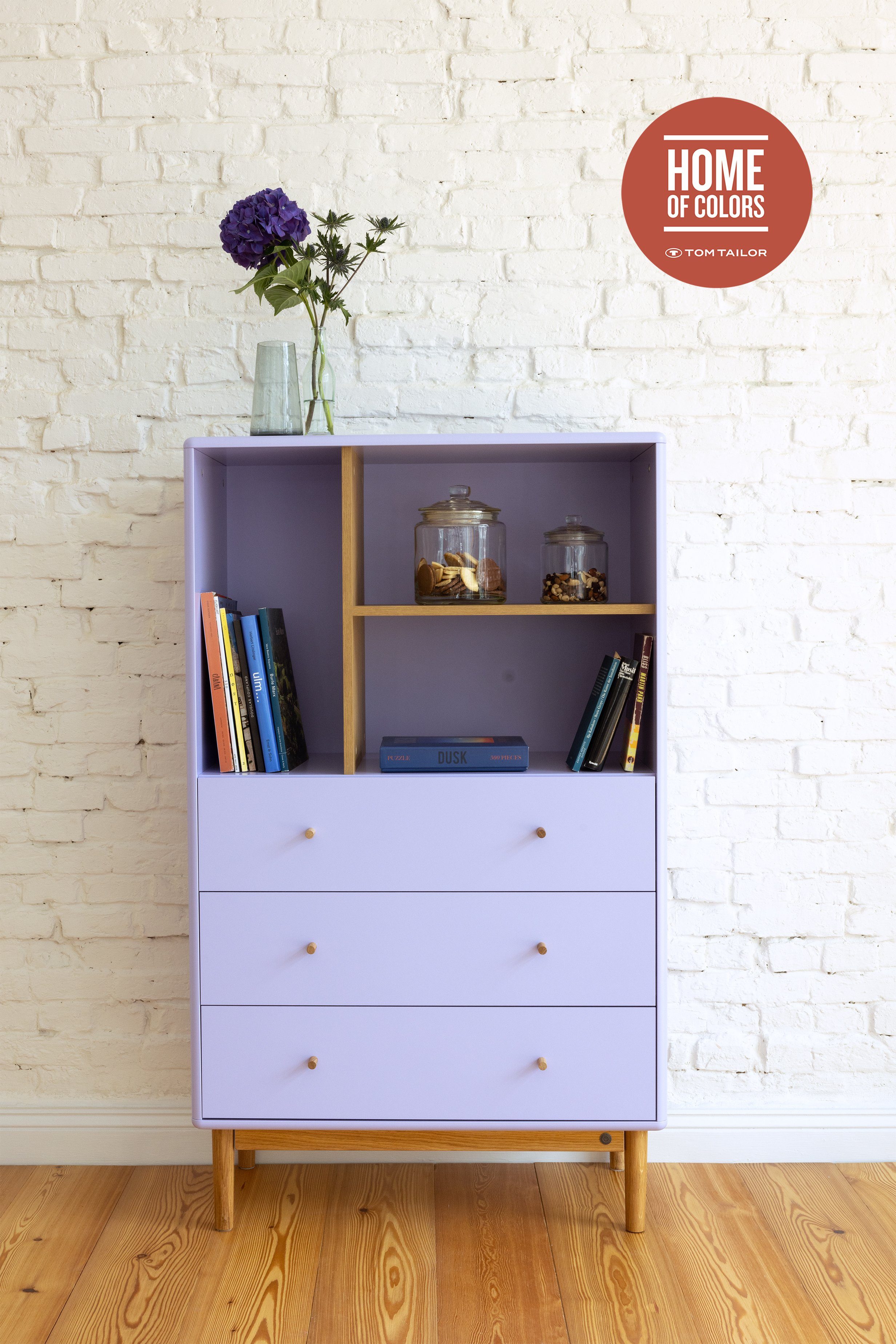 TOM TAILOR HOME Highboard COLOR LIVING Highcabinet - stylischer Stauraum in schönen Farben, hochwertiges Highcabinet mit 3 Schubladen und 3 offenen Fächern.