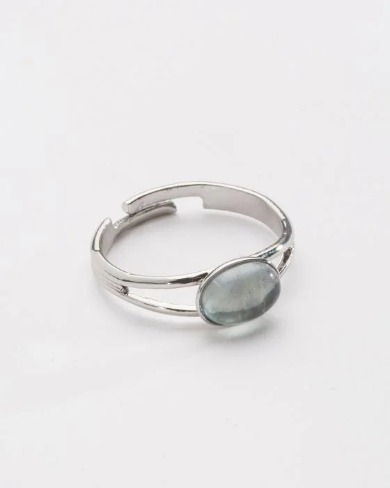 Bague réglable sertie d'une pierre naturelle