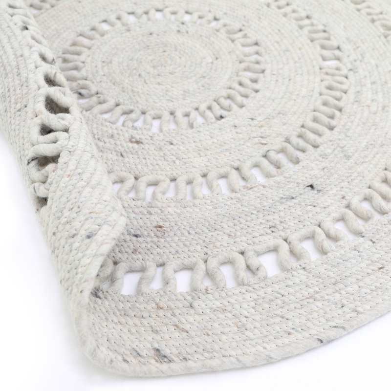 Tapis laine feutrée ajourée BIBEK