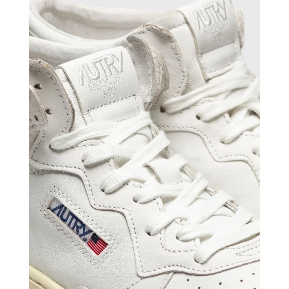 Autry Medalist Mid AUMM GG04 / weiss