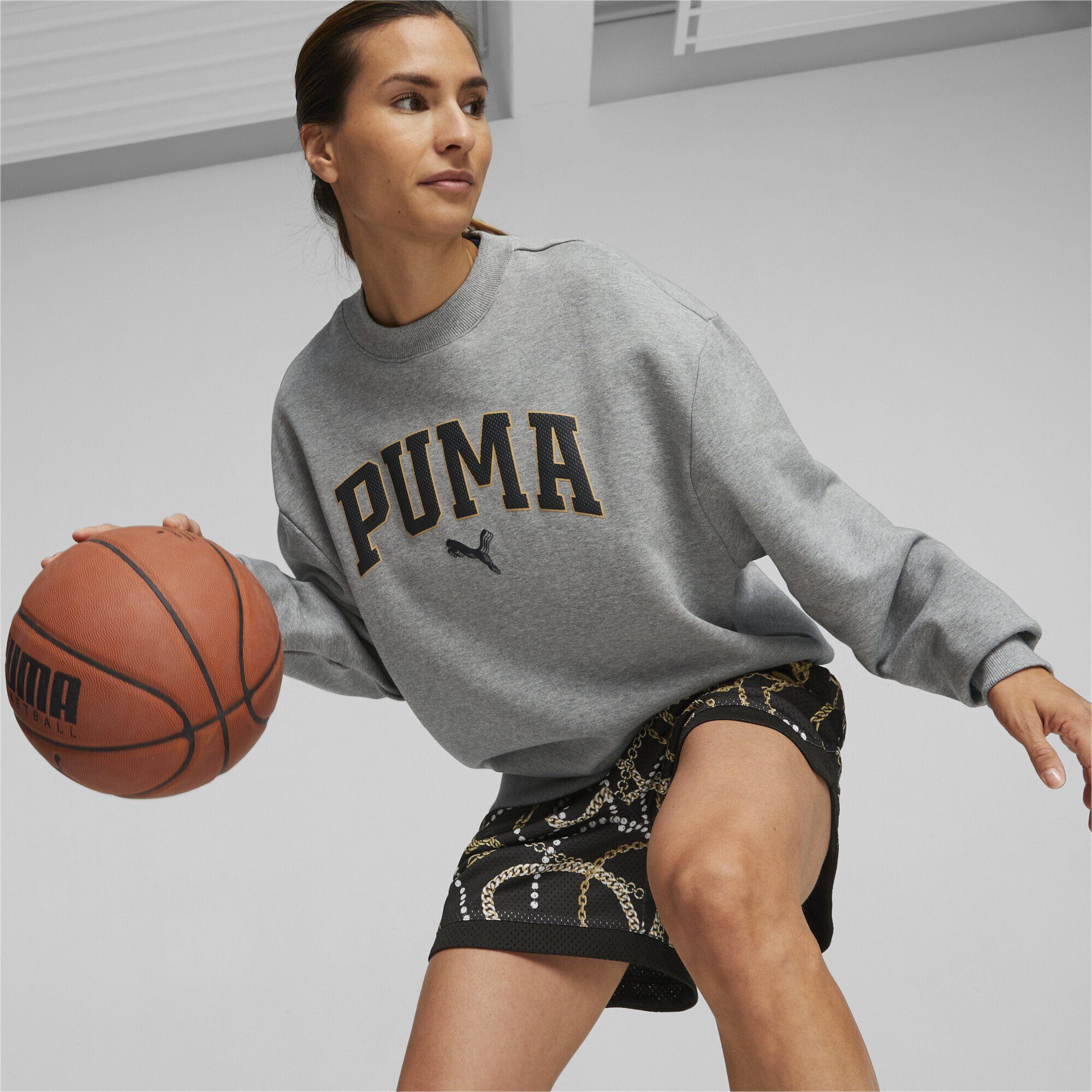 PUMA Trainingspullover Gold Standard Basketball Sweatshirt Damen