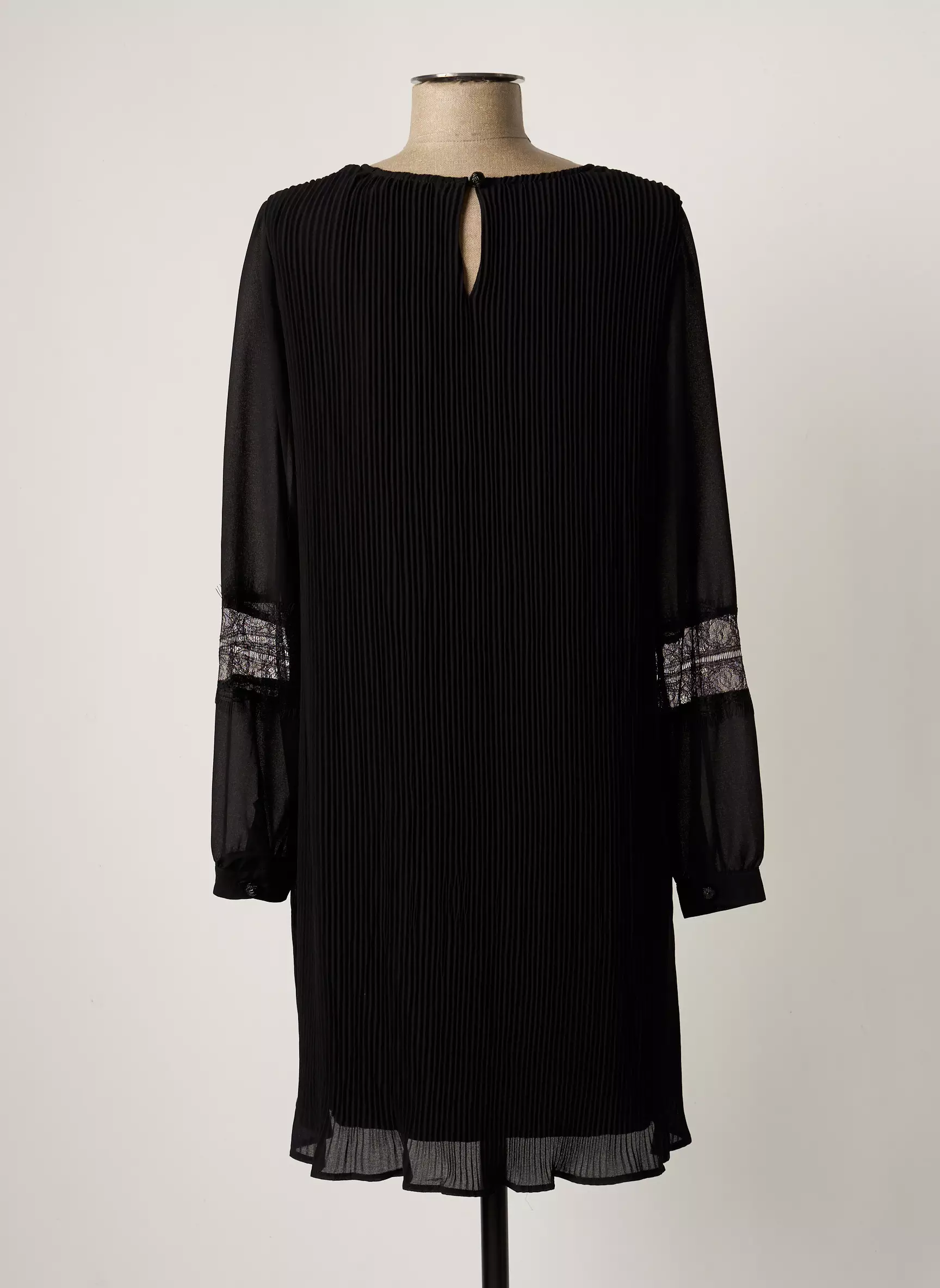 Freeman T Porter Robes Courtes Femme couleur noir