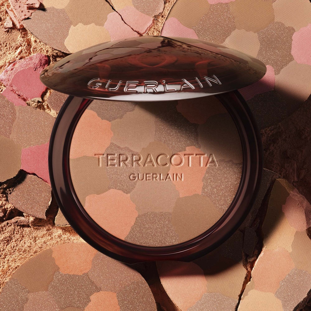Guerlain Terracotta Light La poudre éclat bonne mine naturelle - 96% d'ingrédients d'origine naturelle