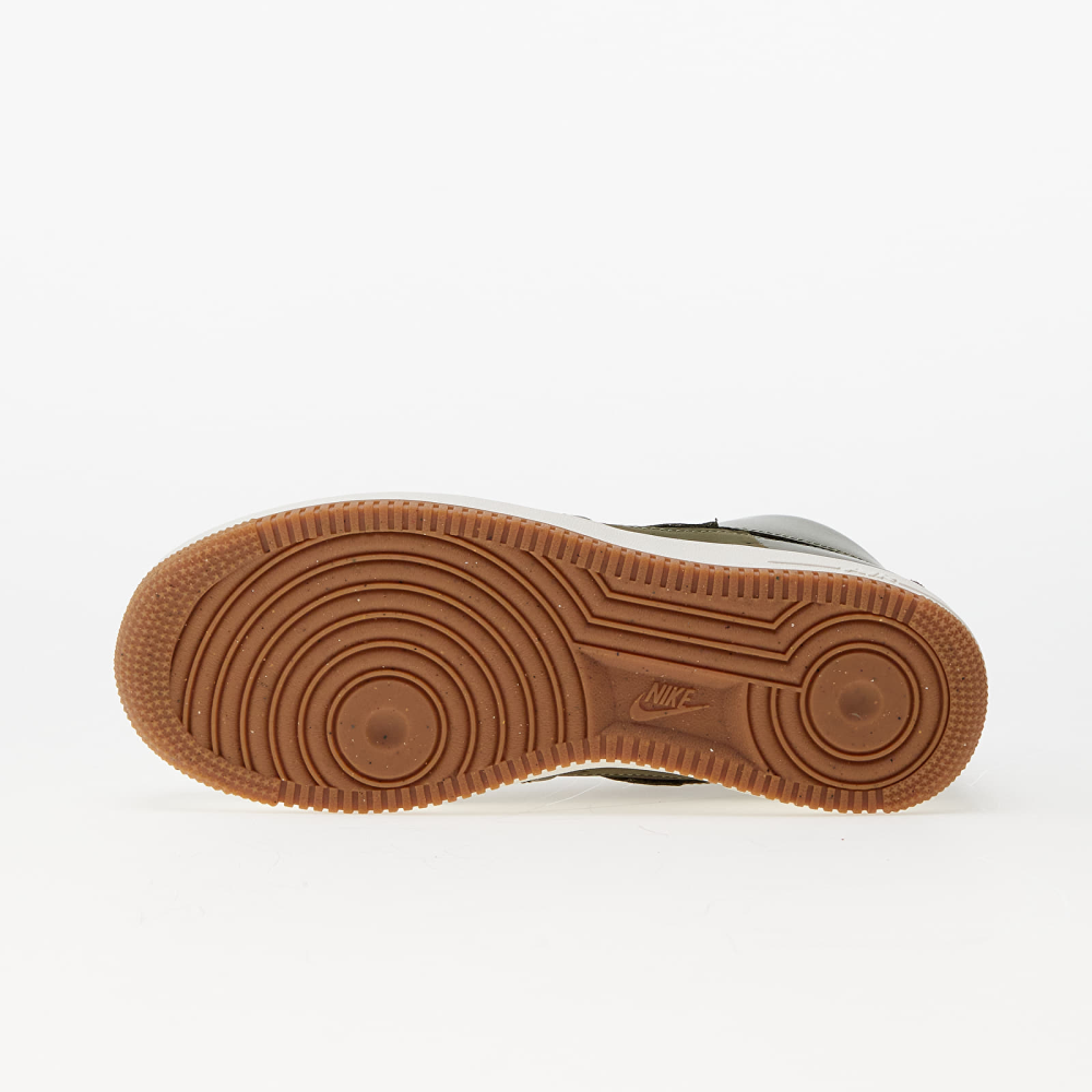 Nike Air Force 1 Sculpt W Wild FB7960-200 / grün