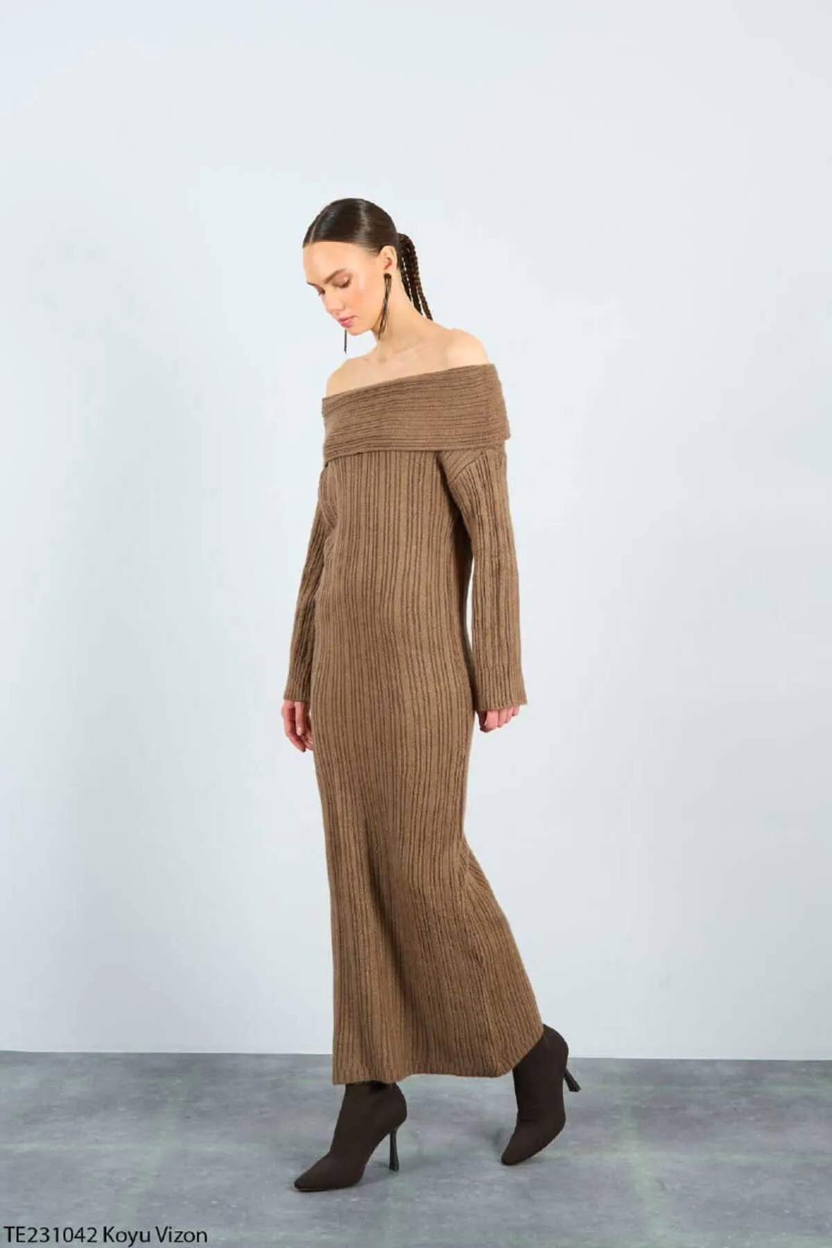 My Blog  Kleid - Braun - Meerjungfrau-Linie