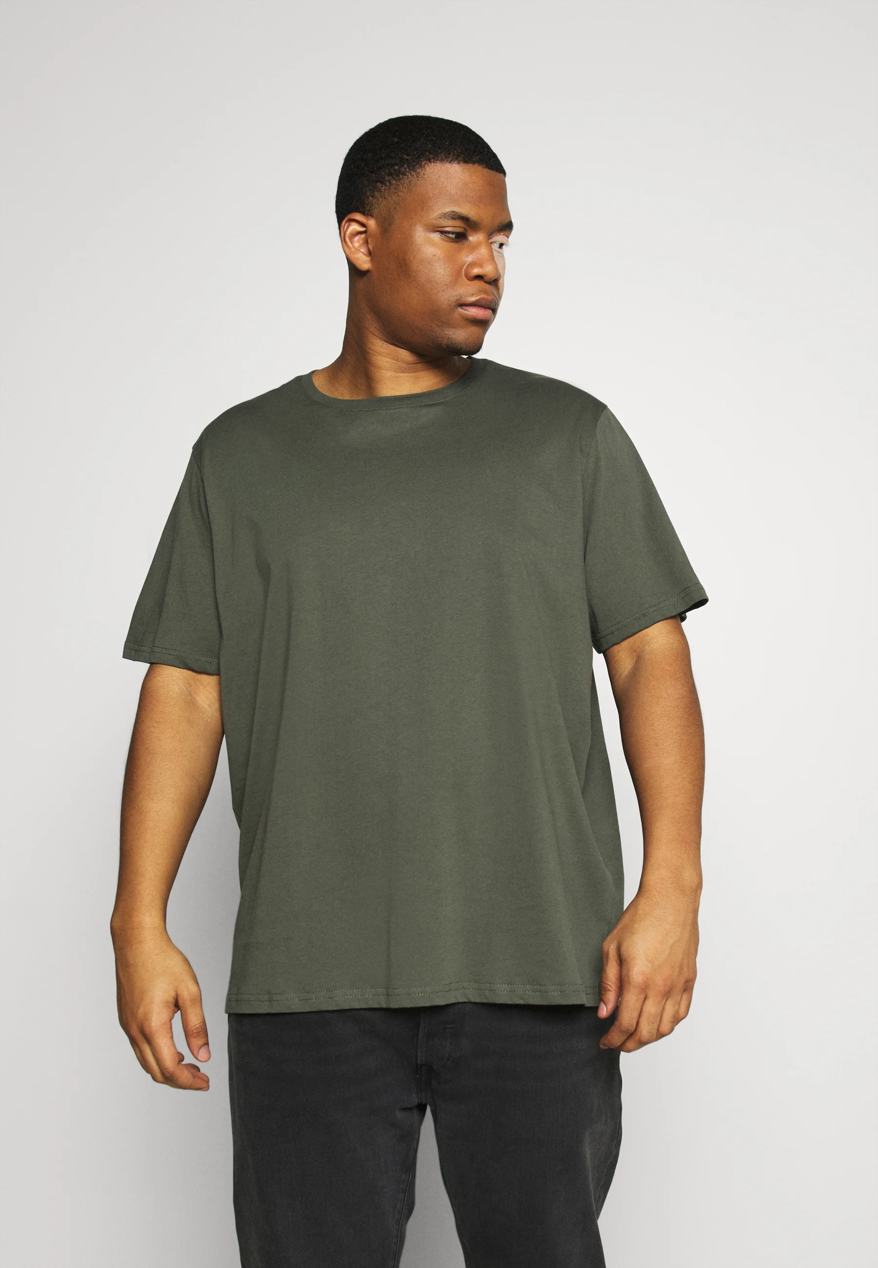 Pier One 5 PACK - Camiseta básica