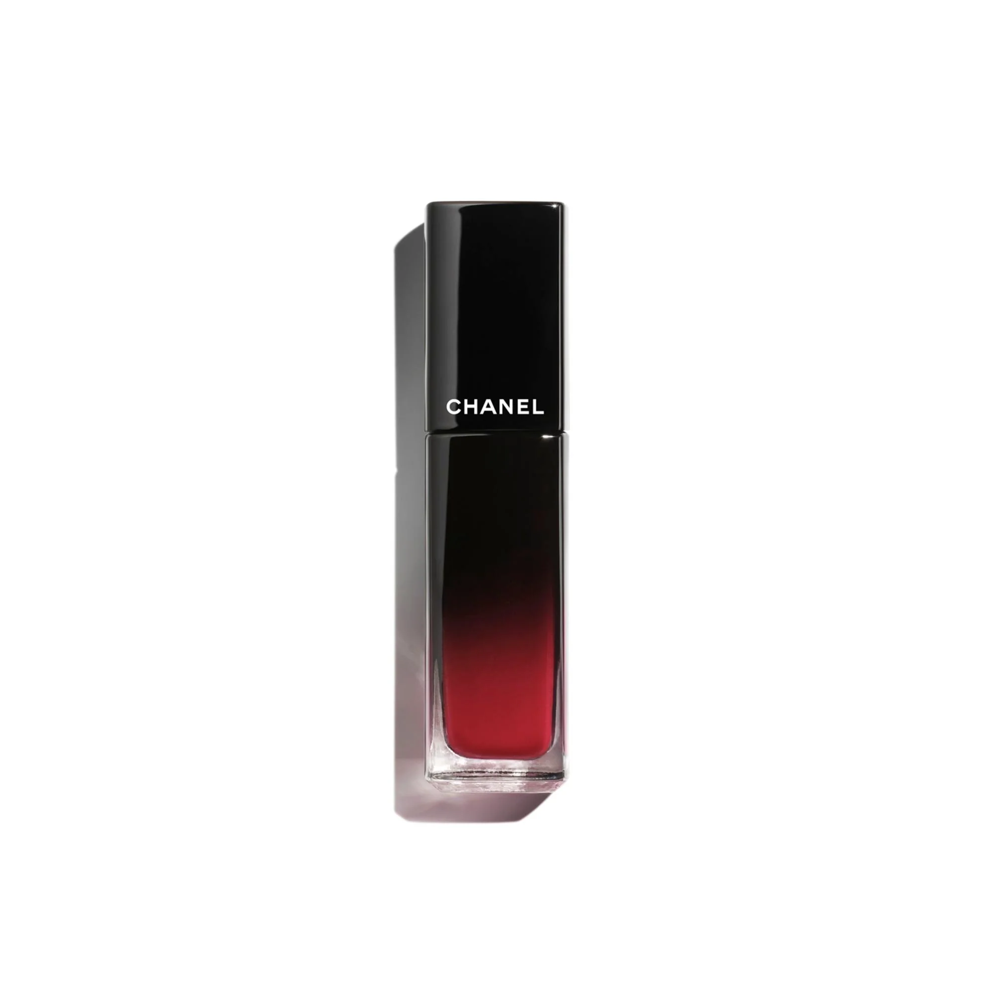 ROUGE ALLURE LAQUE - EL LABIAL FLUIDO BRILLANTE DE EXTREMADAMENTE DURACIÓN
