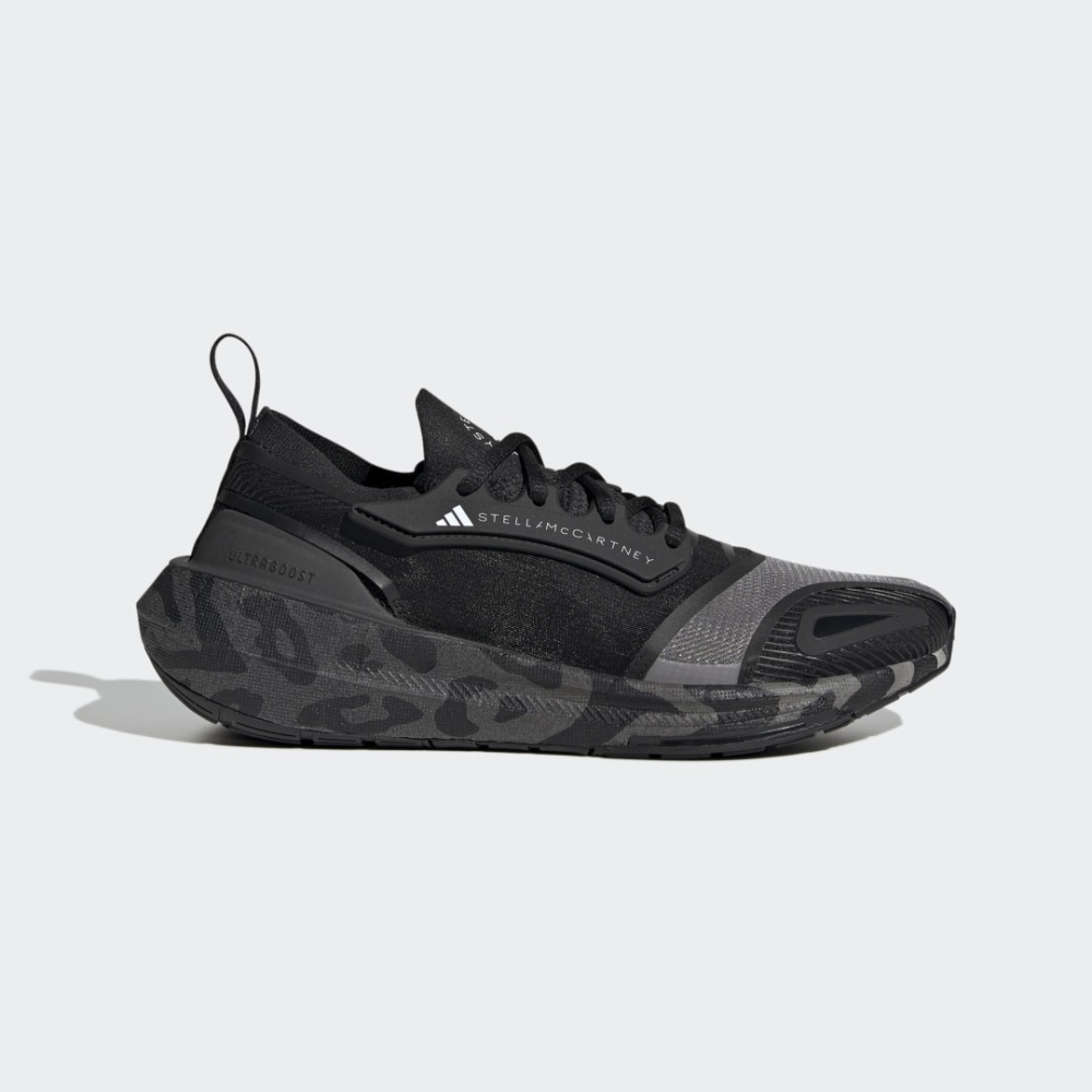 adidas Stella McCartney Ultraboost x Light HQ8666 / schwarz