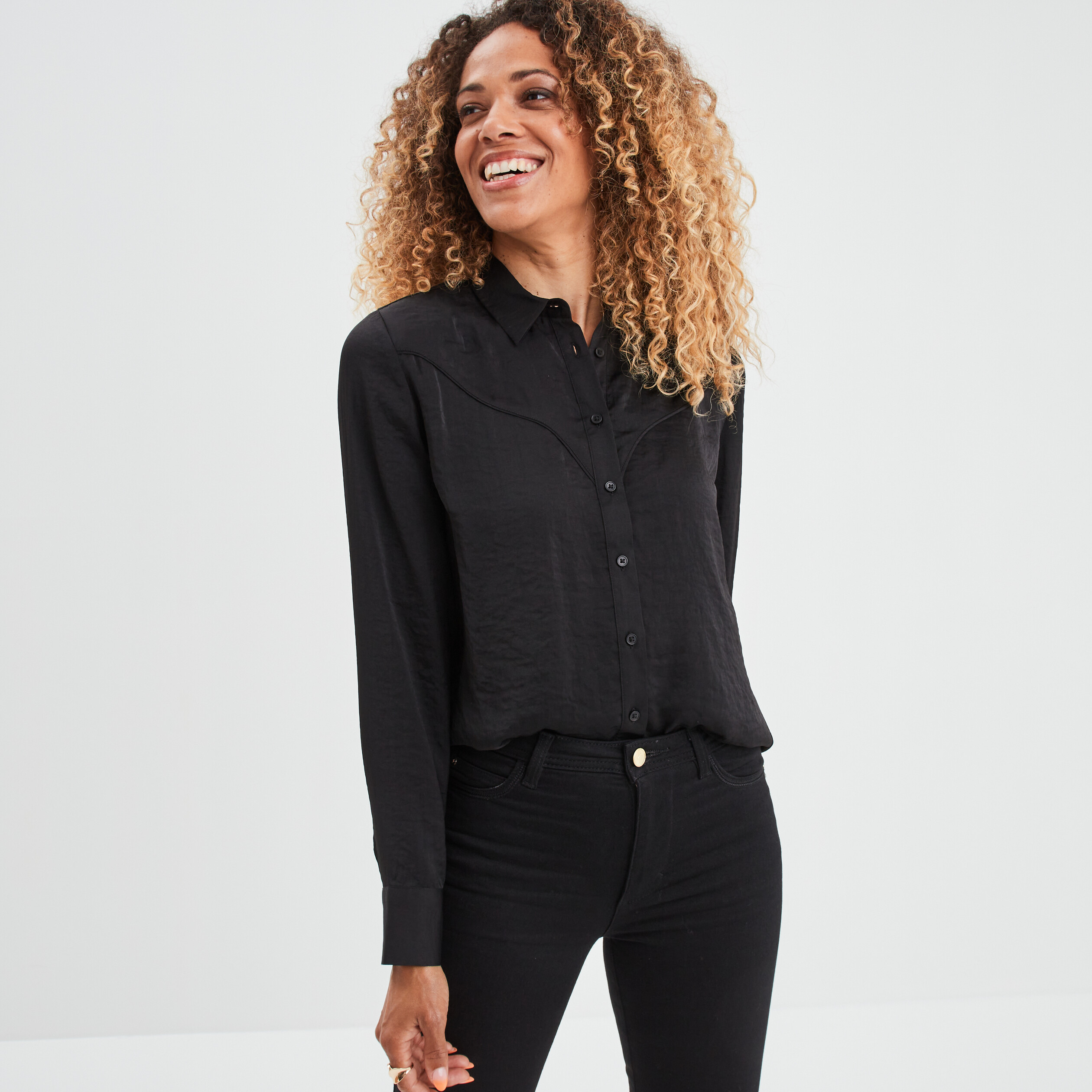 Chemise satin manches longues Liberto noir femme | La Halle