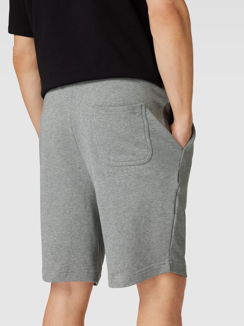 Sweatshorts mit Tunnelzug in mittelgrau meliert