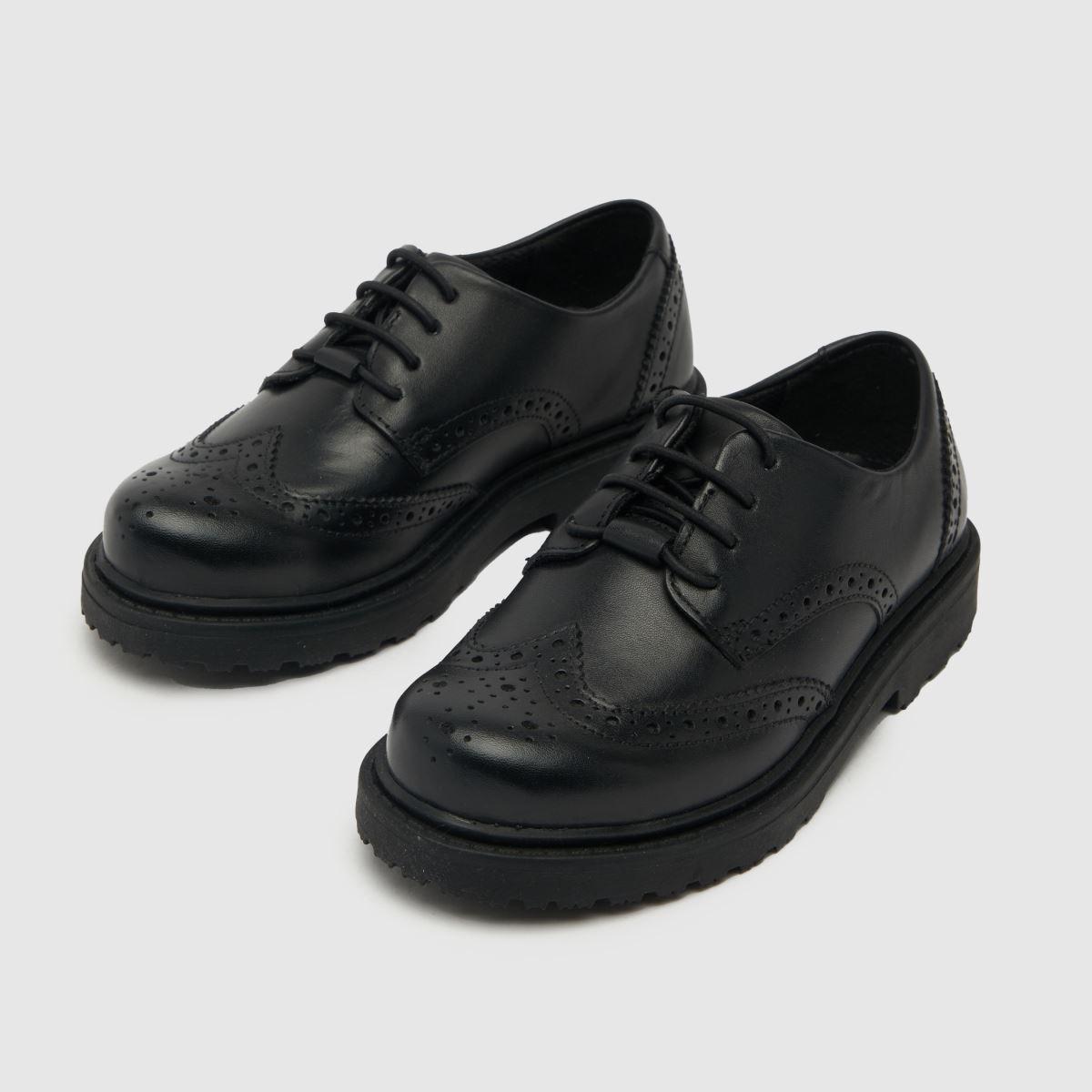 Schuh svarta gräsmatta brogues juniorskor