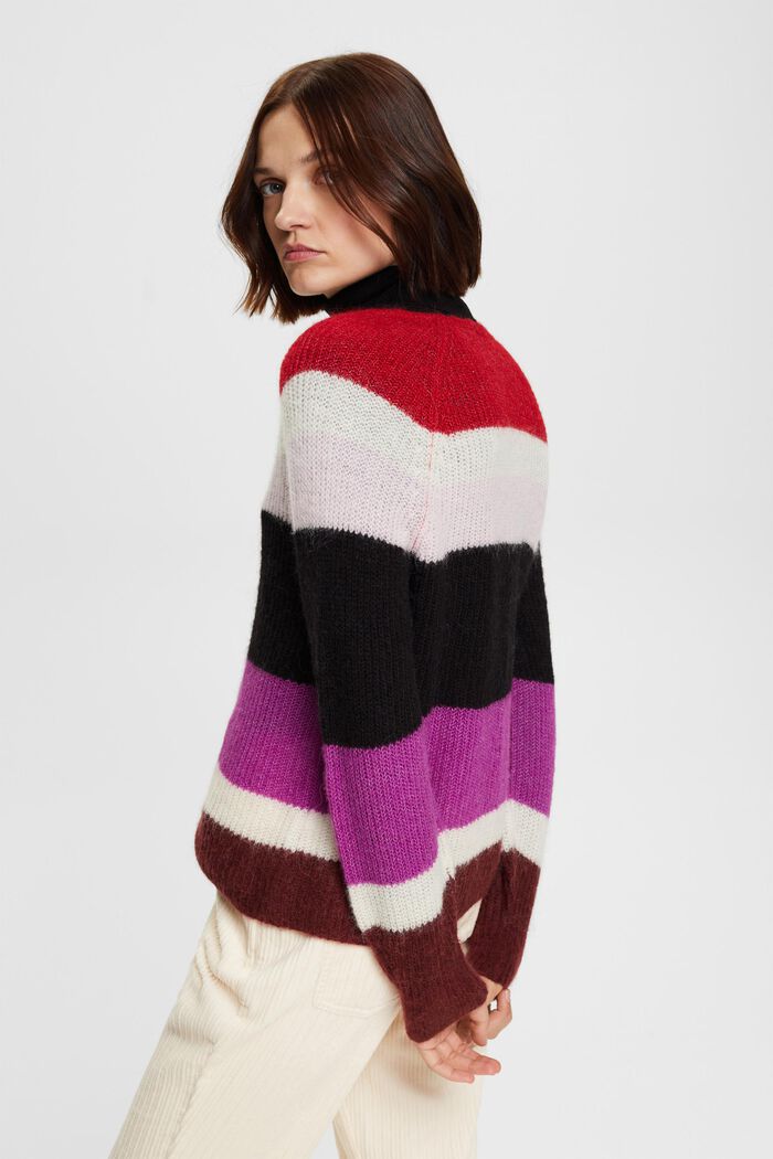 Gestreifter V-Pullover mit Wolle und Alpaka