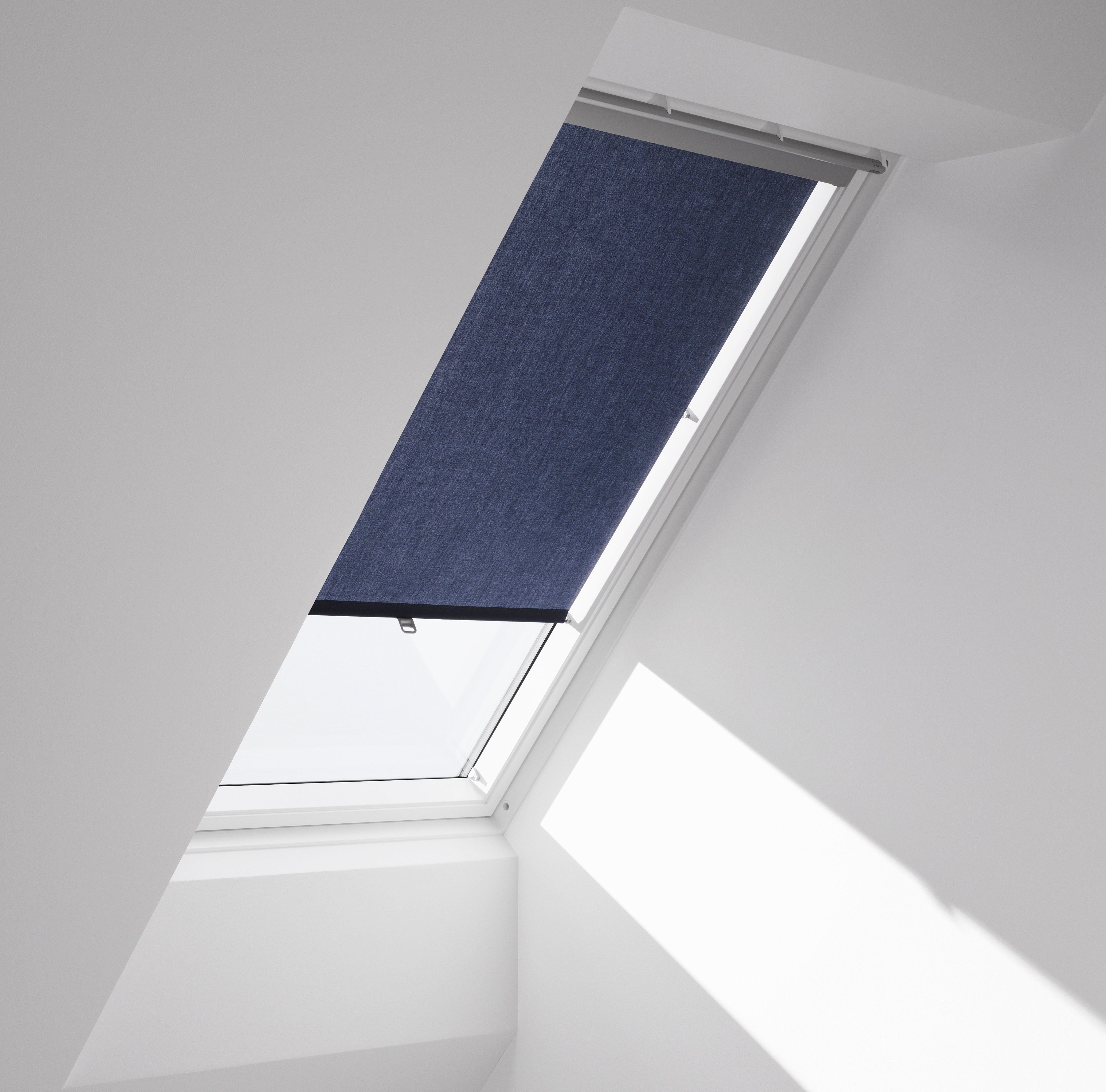 Dachfensterrollo, VELUX, Lichtschutz, VELUX Pick & Click!