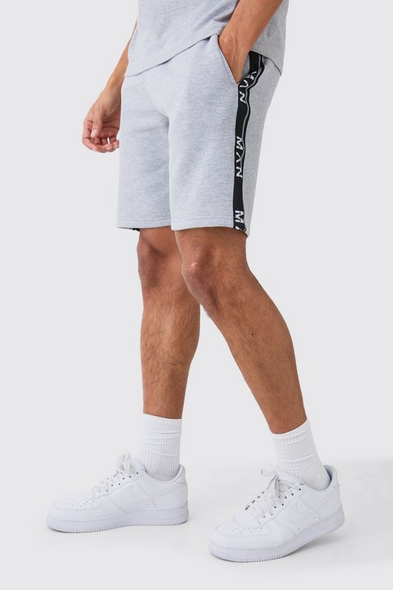 Mittellange Slim-Fit Man Shorts