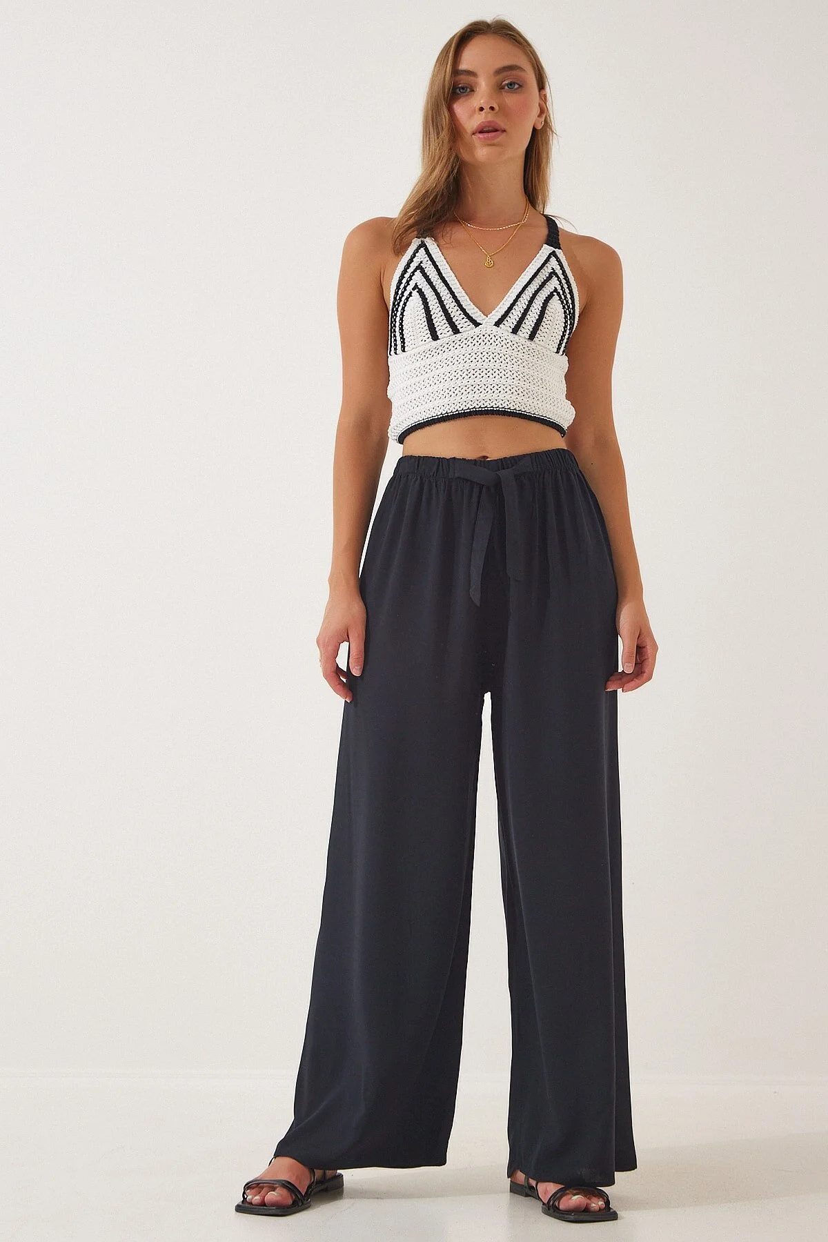 Happiness İstanbul  Schwarze Palazzo-Viskosehose für Damen BH00322