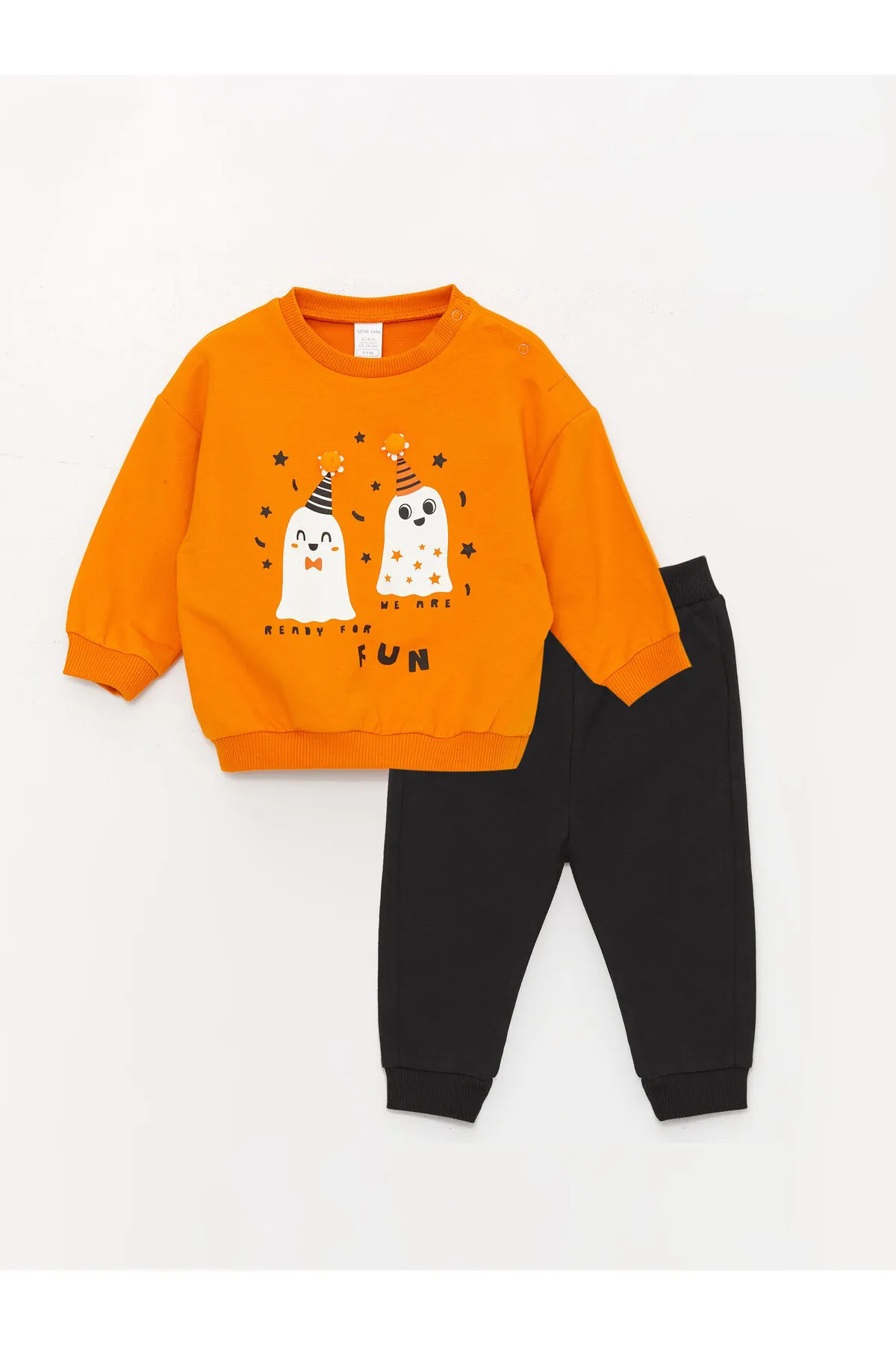 LC Waikiki  2-teiliges Set aus bedrucktem Langarm-Sweatshirt und Jogginghose für Babys mit Rundhalsausschnitt
