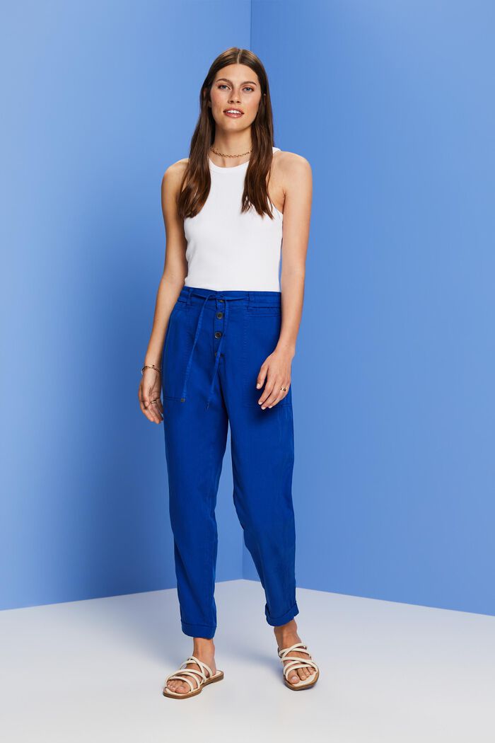 Pants woven