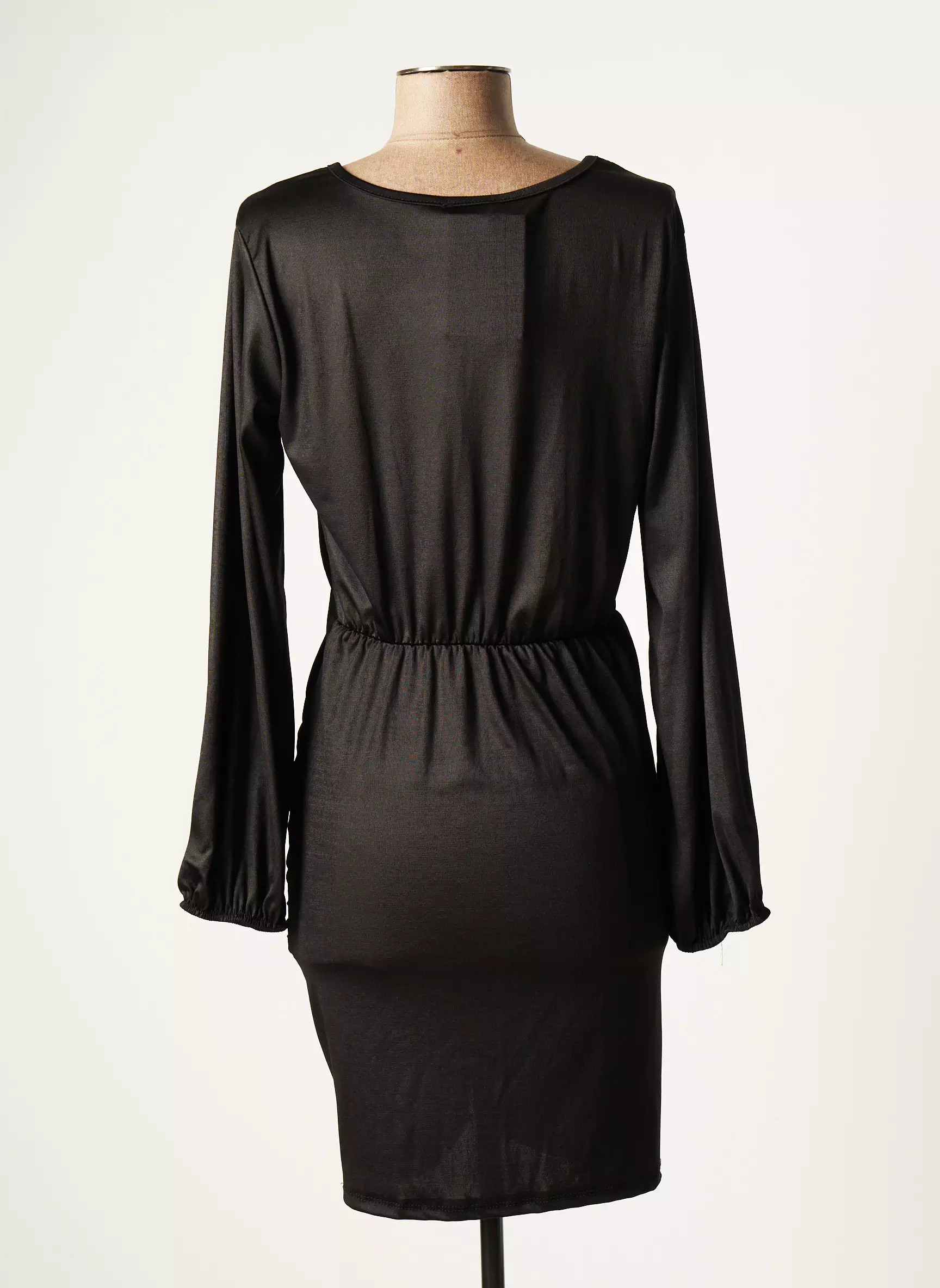 Senes Robes Courtes Femme couleur noir