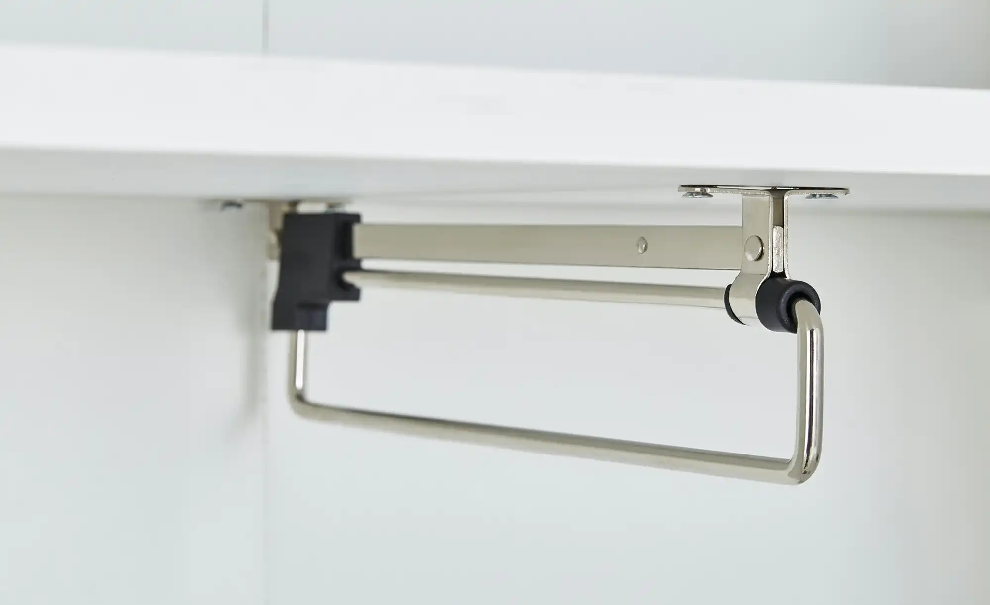 Garderobenschrank