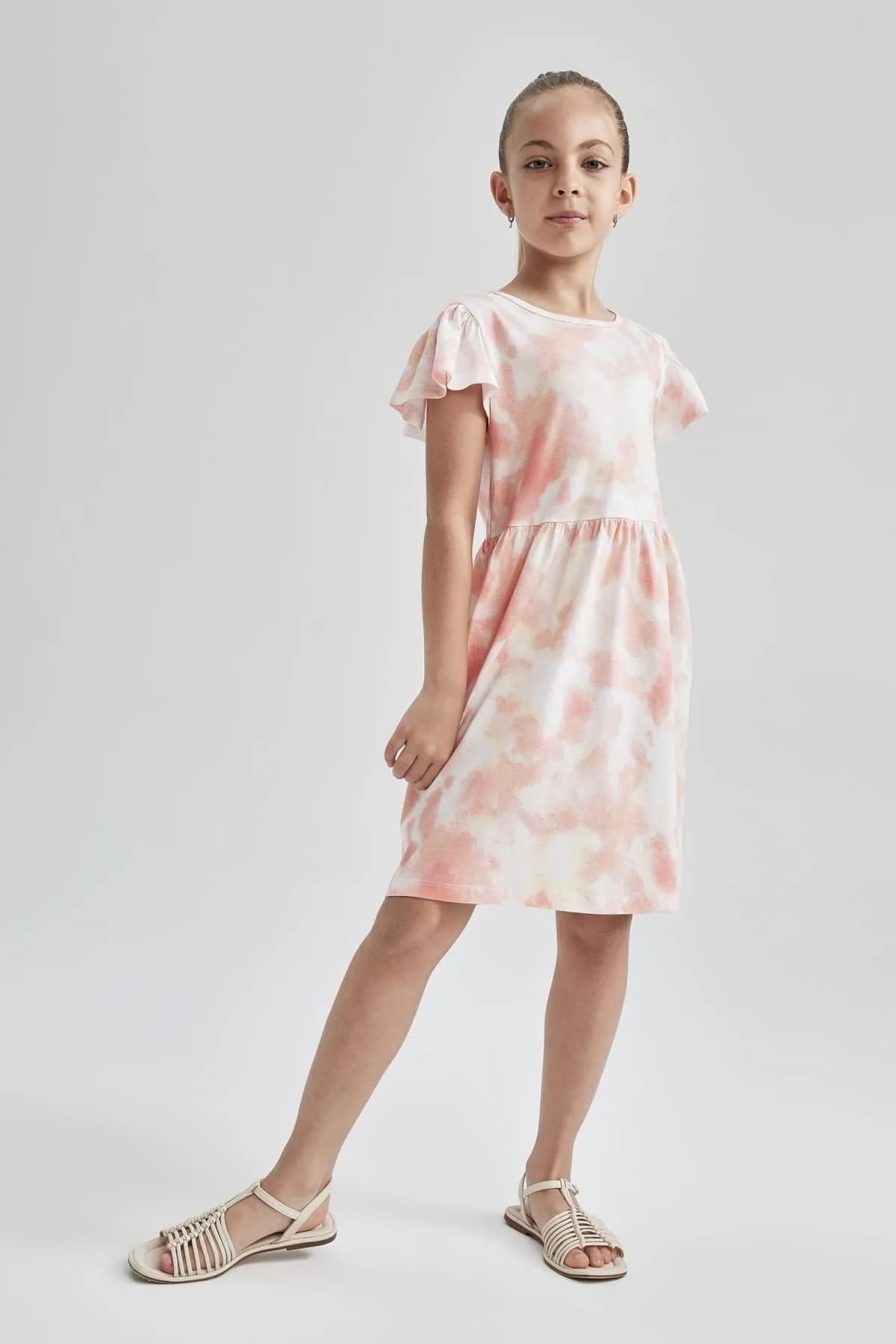 DeFacto  Gemustertes Mädchenkleid aus gekämmter Baumwolle mit kurzen Ärmeln