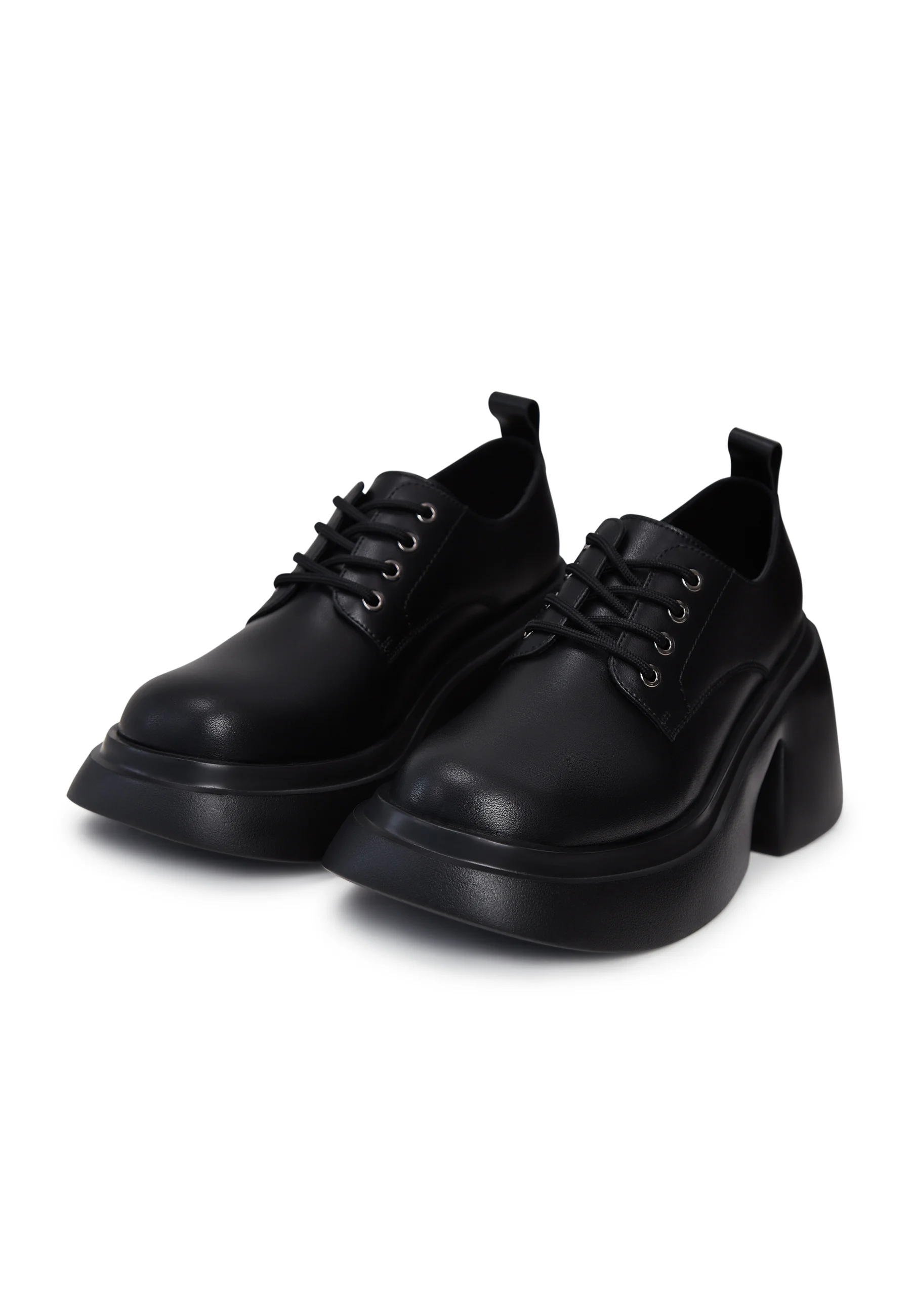 Zapatos con cordones de Cesare Gaspari