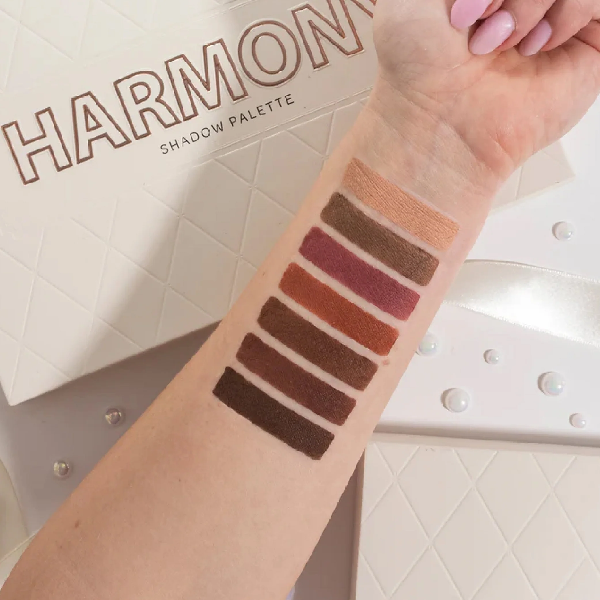 Harmony Shadow Palette - Luomiväripaletti
