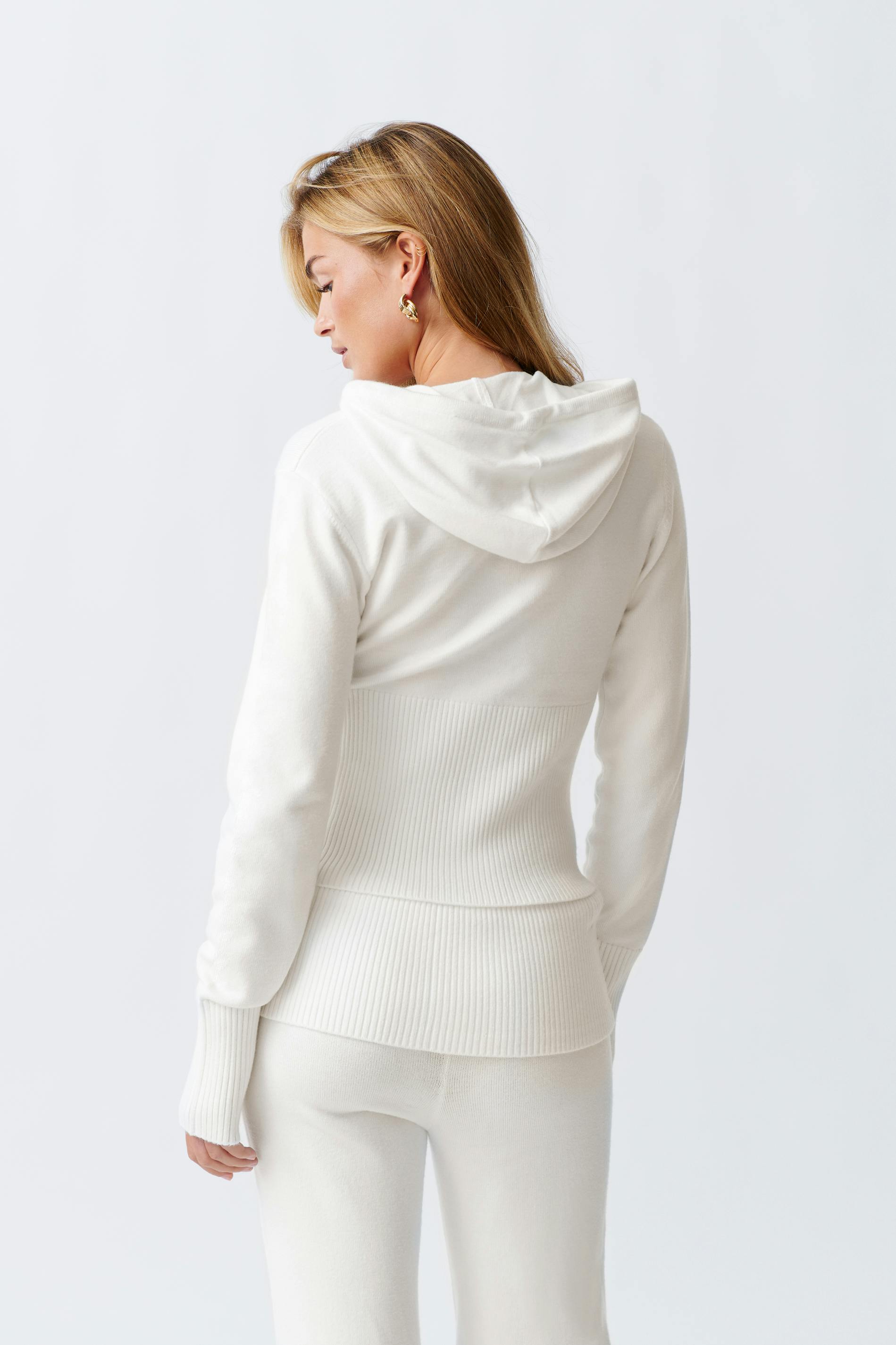 Knitted lounge jacket