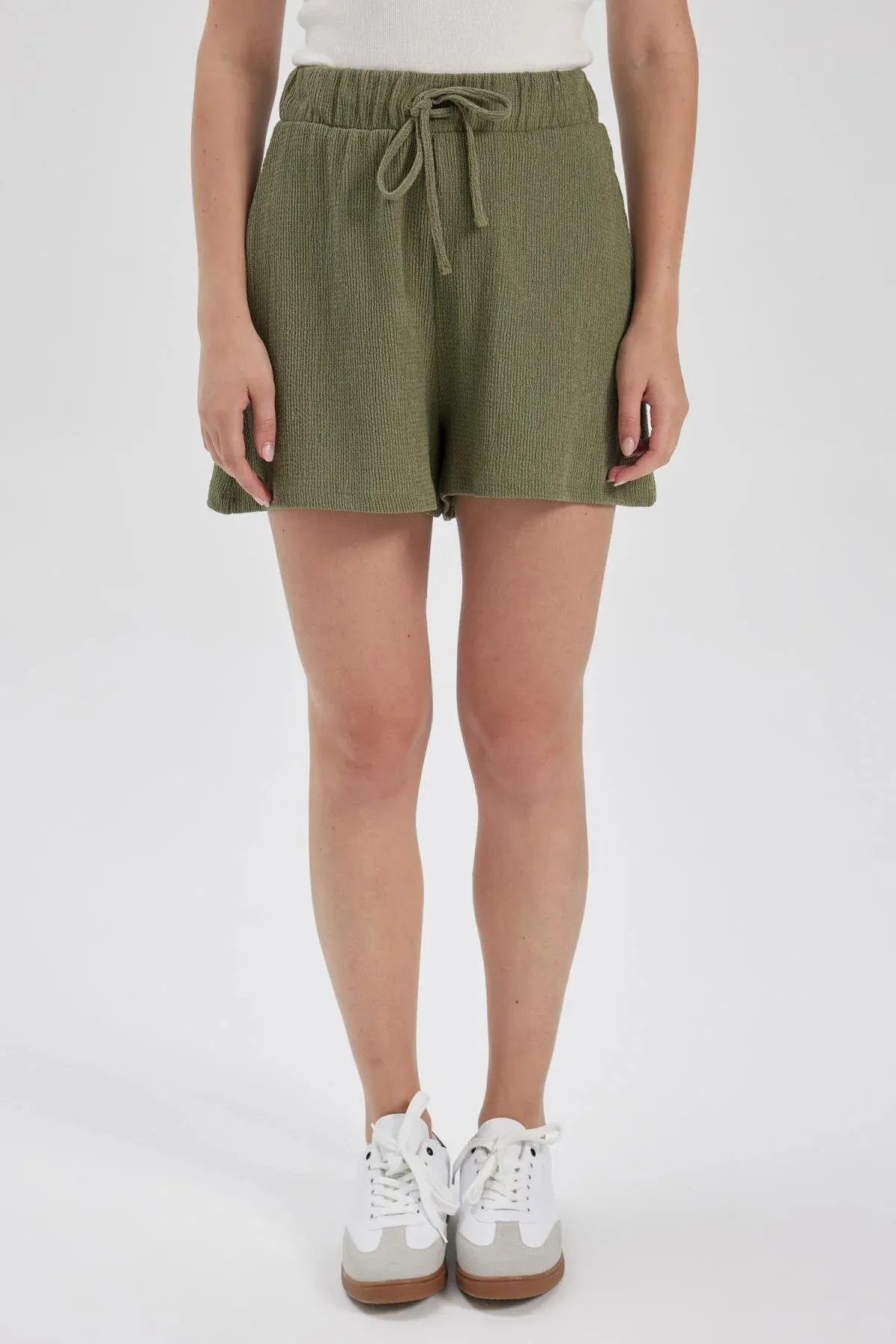 DeFacto  Coool Loose Fit Wickelshorts A6223ax23sm