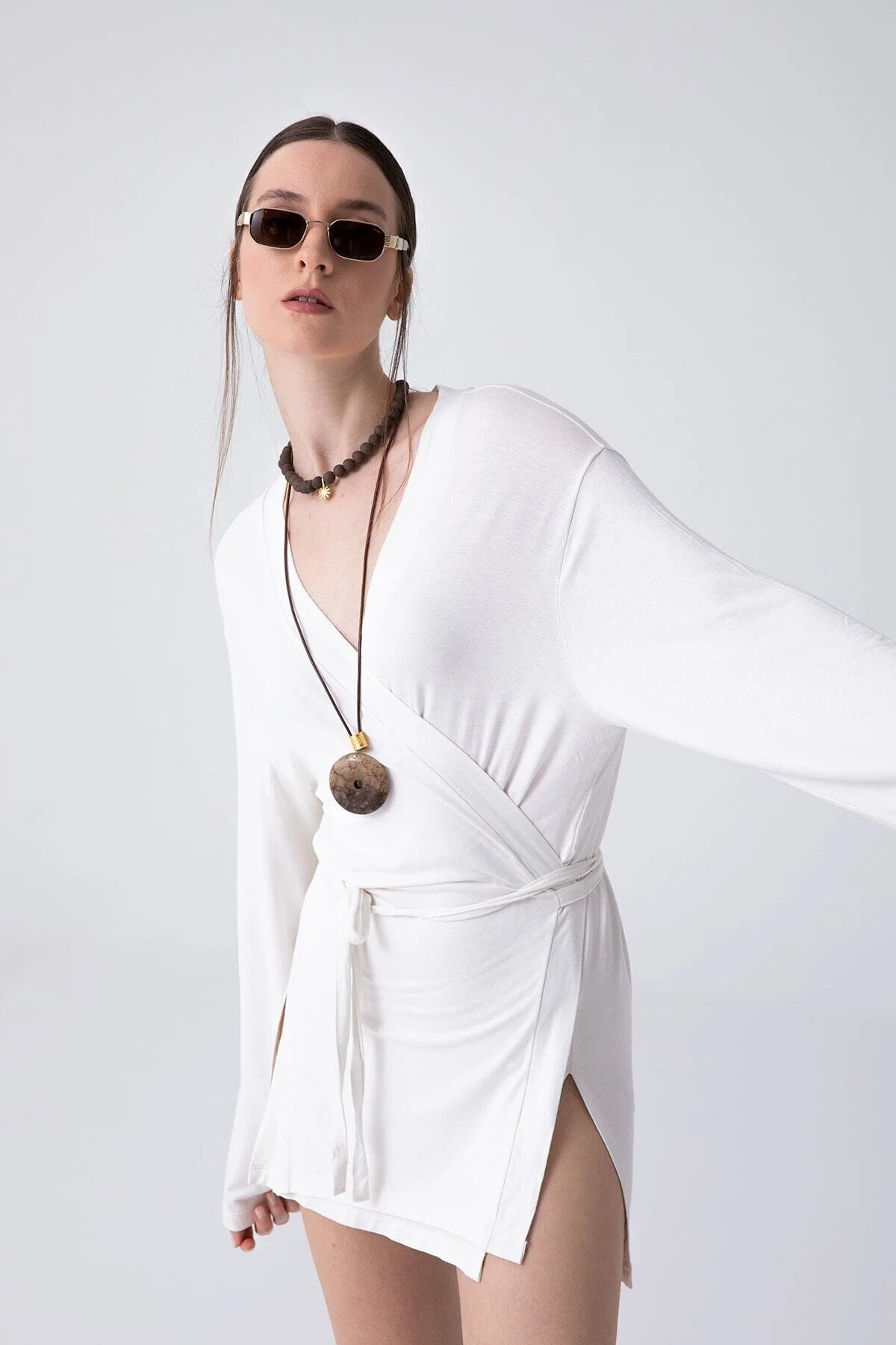 SHEISMONO  Ultraweicher Zoe Kimono Weiß