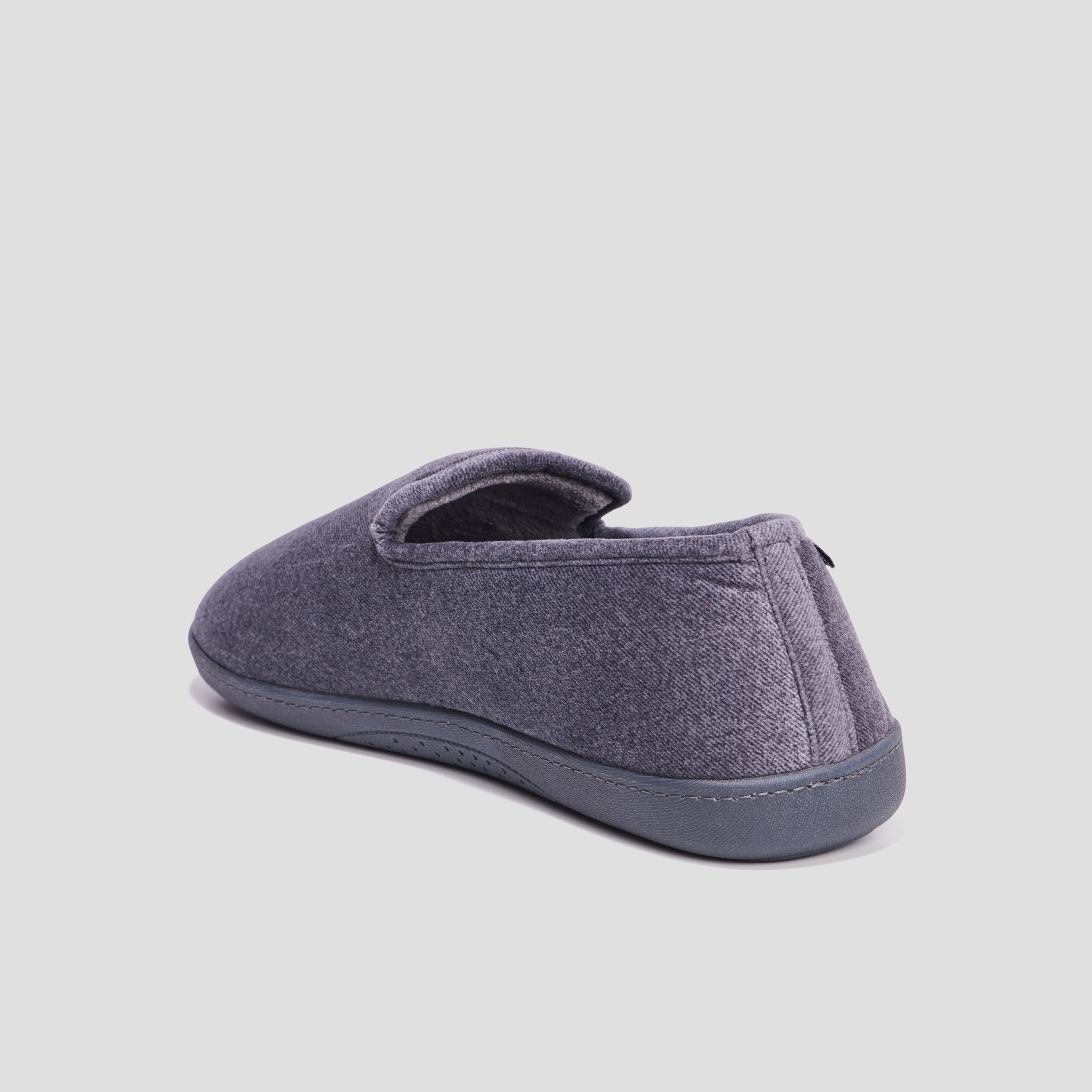 Chaussons charentaise Isotoner gris homme | La Halle