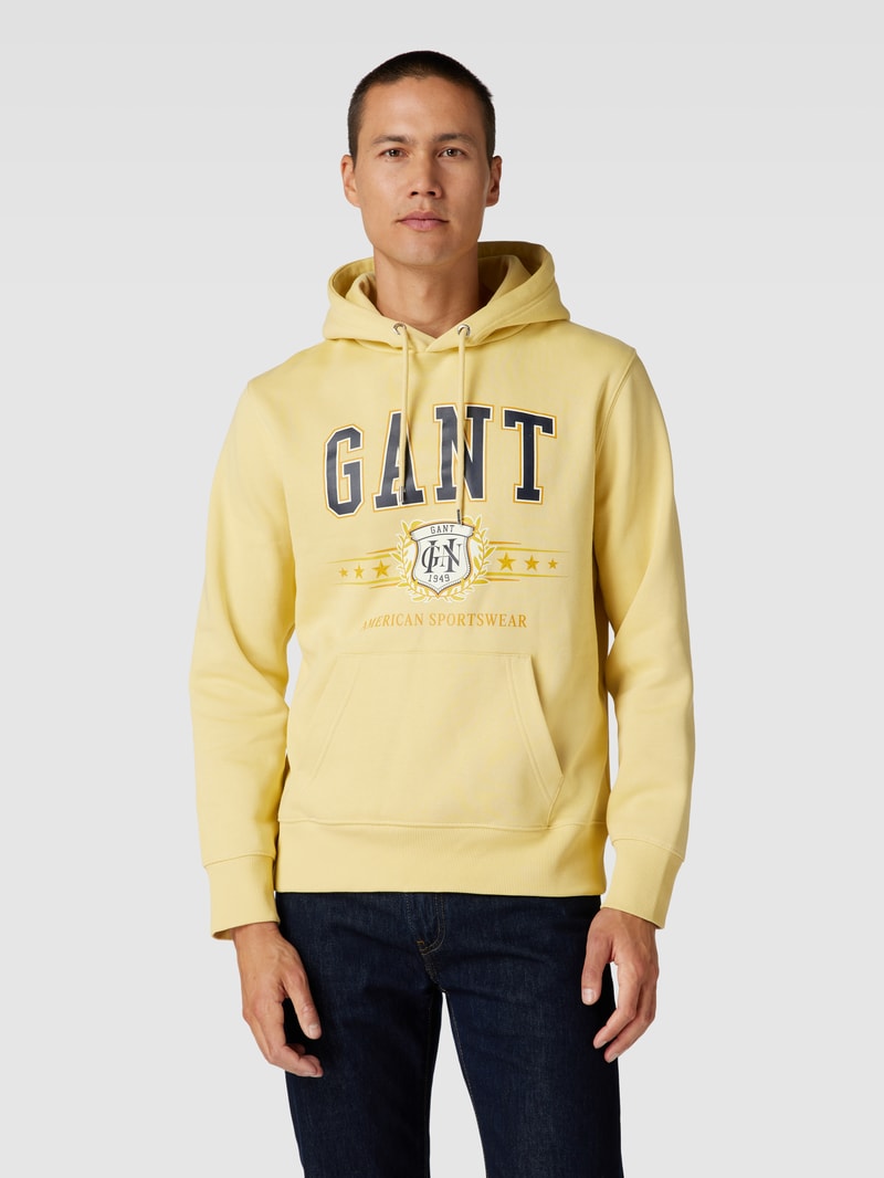 Hoodie mit Label-Print in hellgelb
