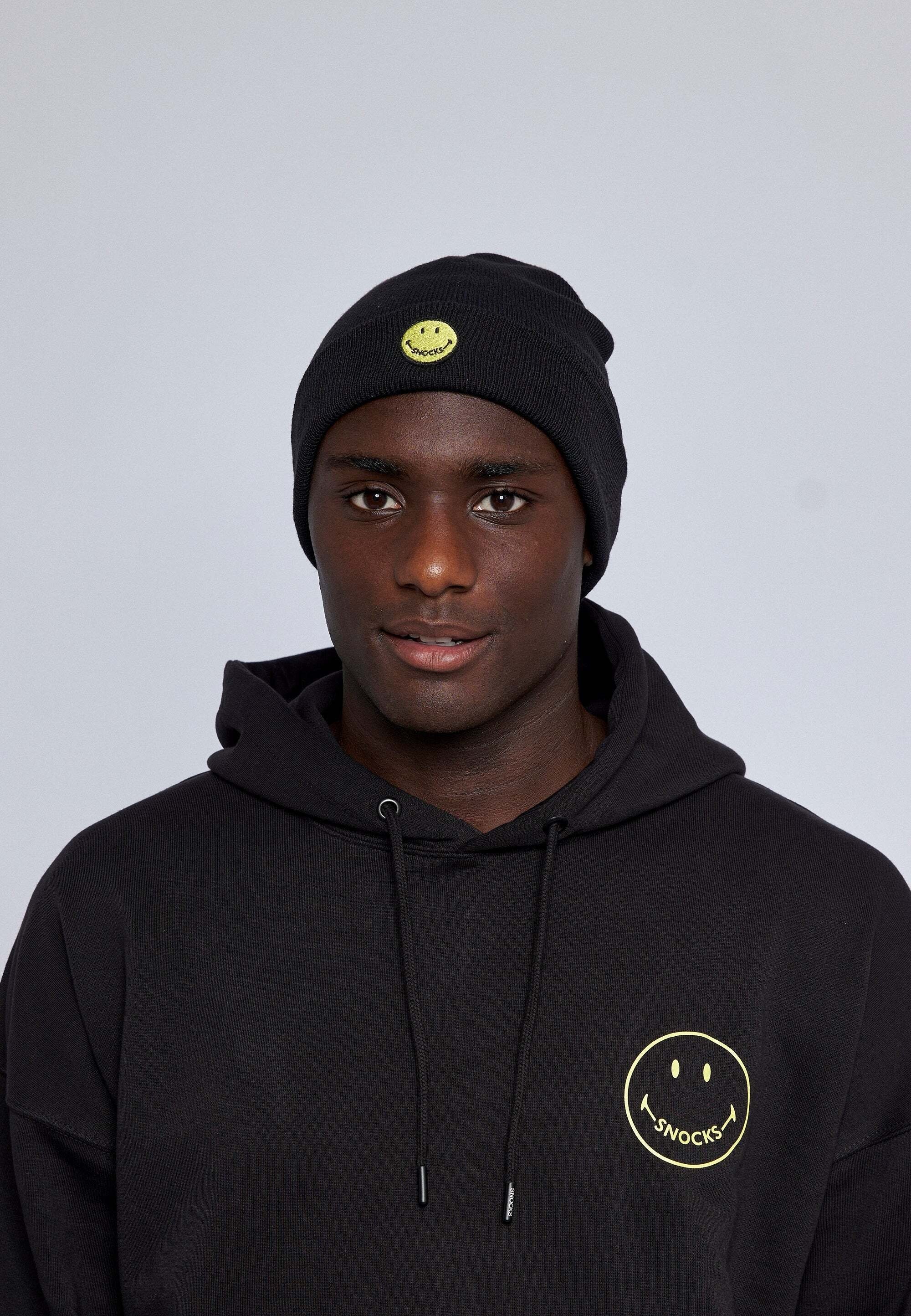 SNOCKS Beanie SMILEY X SNOCKS Beanie mit SMILEY Logo, aus SMILEY X SNOCKS Collection