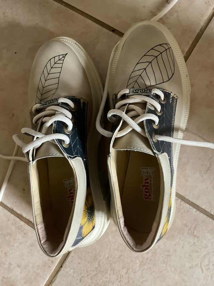 Goby Schnürschuhe in Beige/ Dunkelblau günstig kaufen 37