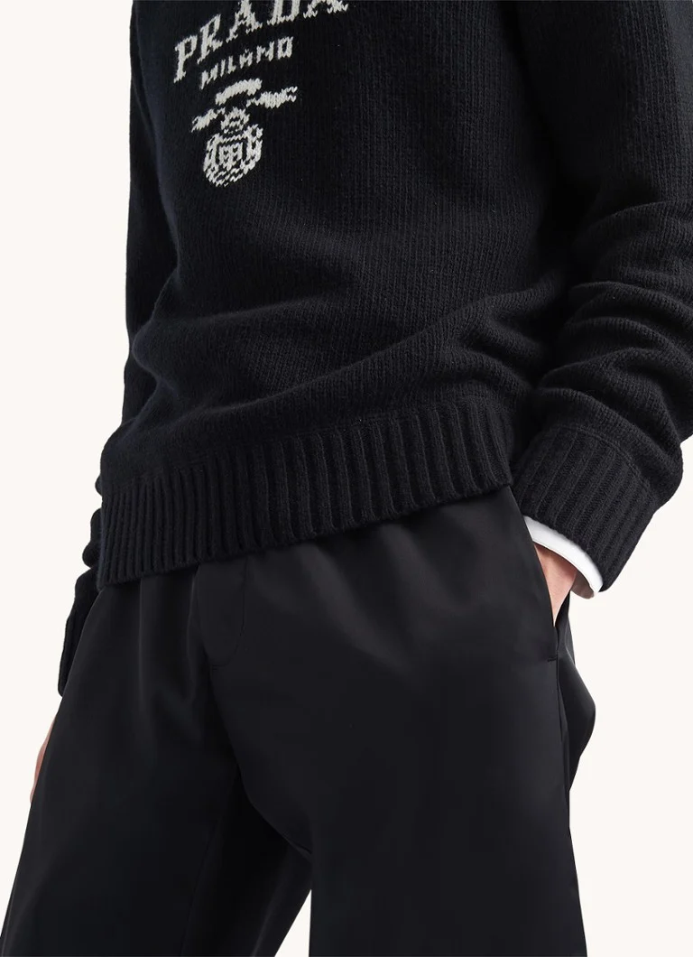 Prada Fine-knit pullover in cashmere blend with knitted-in logo