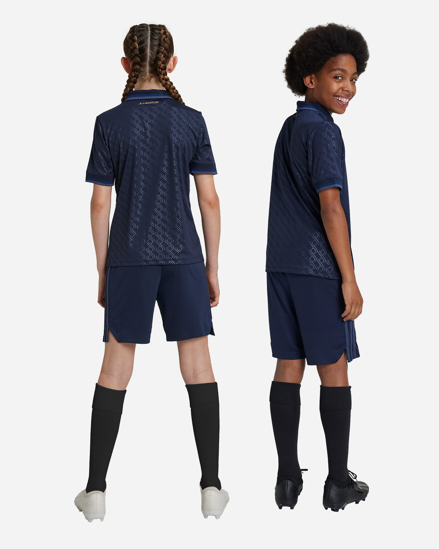 Futbalové šortky Adidas Juventus 3rd 24-25 Jr IY5243