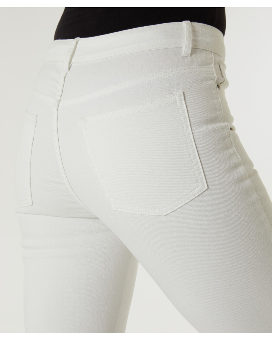 High-Waist-Jeans
