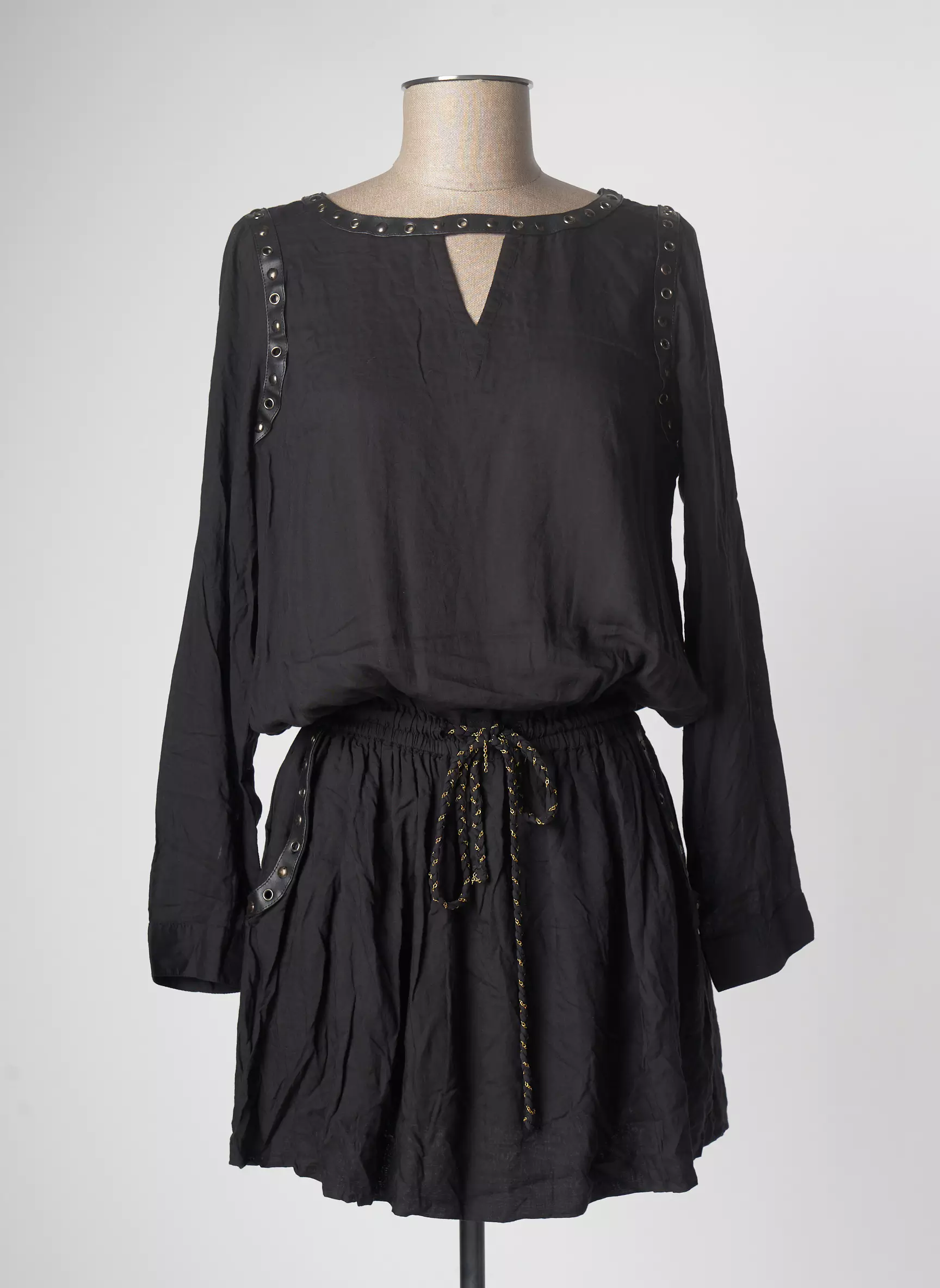 Muse Of Love Robes Courtes Femme couleur noir