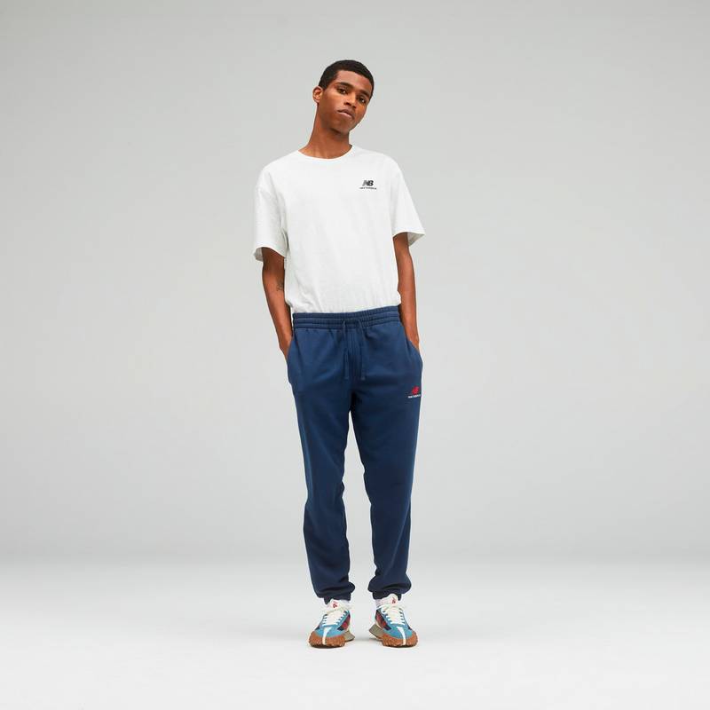 NEW BALANCE Essentials T-Shirt