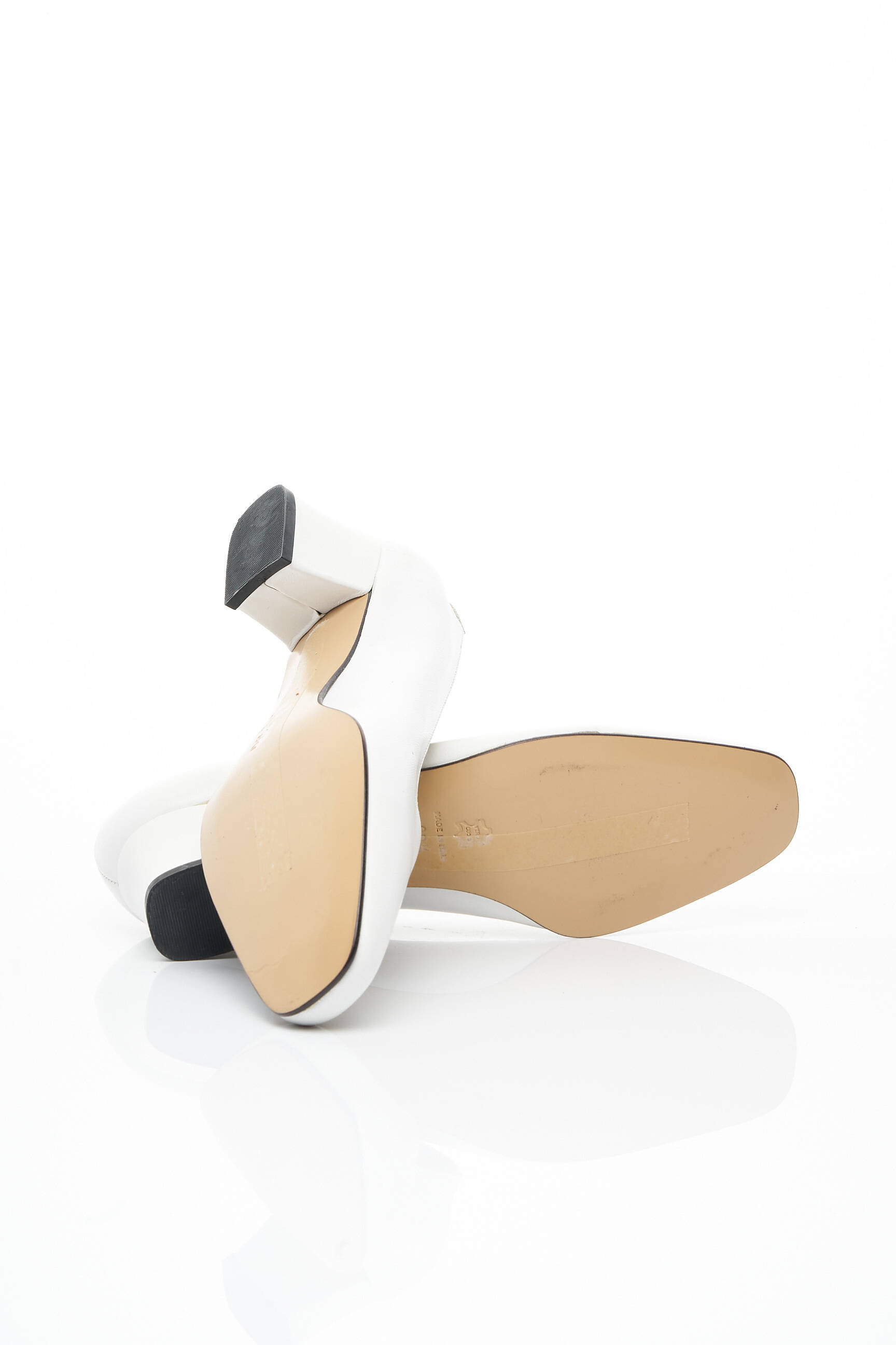 Go Chic Escarpins Femme couleur blanc