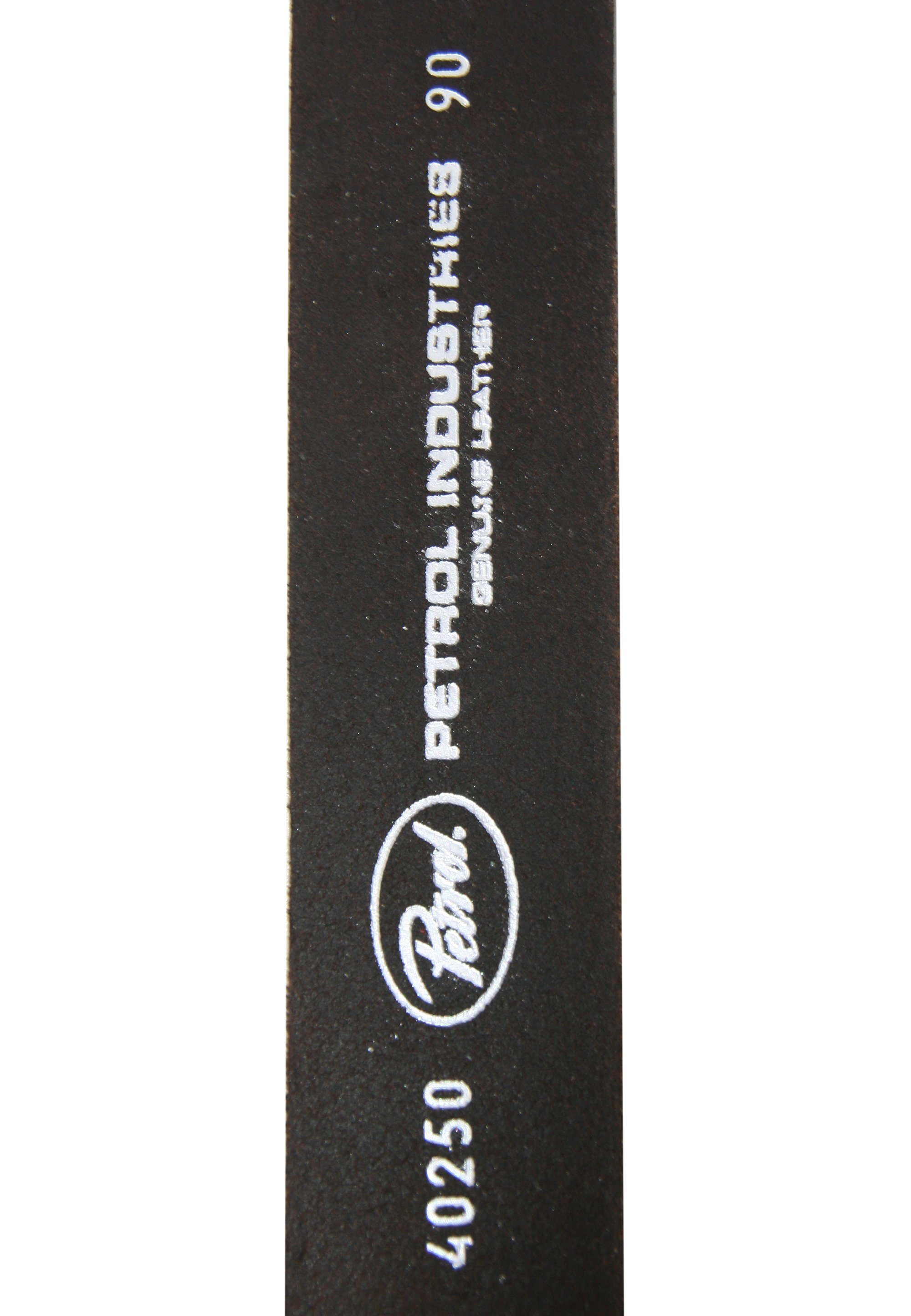 Petrol Industries Ledergürtel mit schicker Markengravur