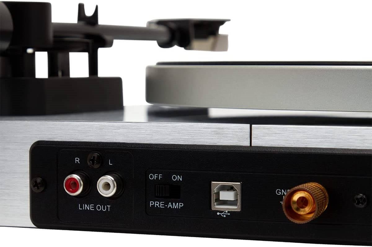 Aiwa APX-680BT BT-Plattenspieler Konvertierer 33/45 U/min Vinyl Plattenspieler (Riemenantrieb, hochwertiger Riemenantrieb, Touch-Bedienfeld aus Glaspolymer mit weißer LED-Hintergrundbeleuchtung)