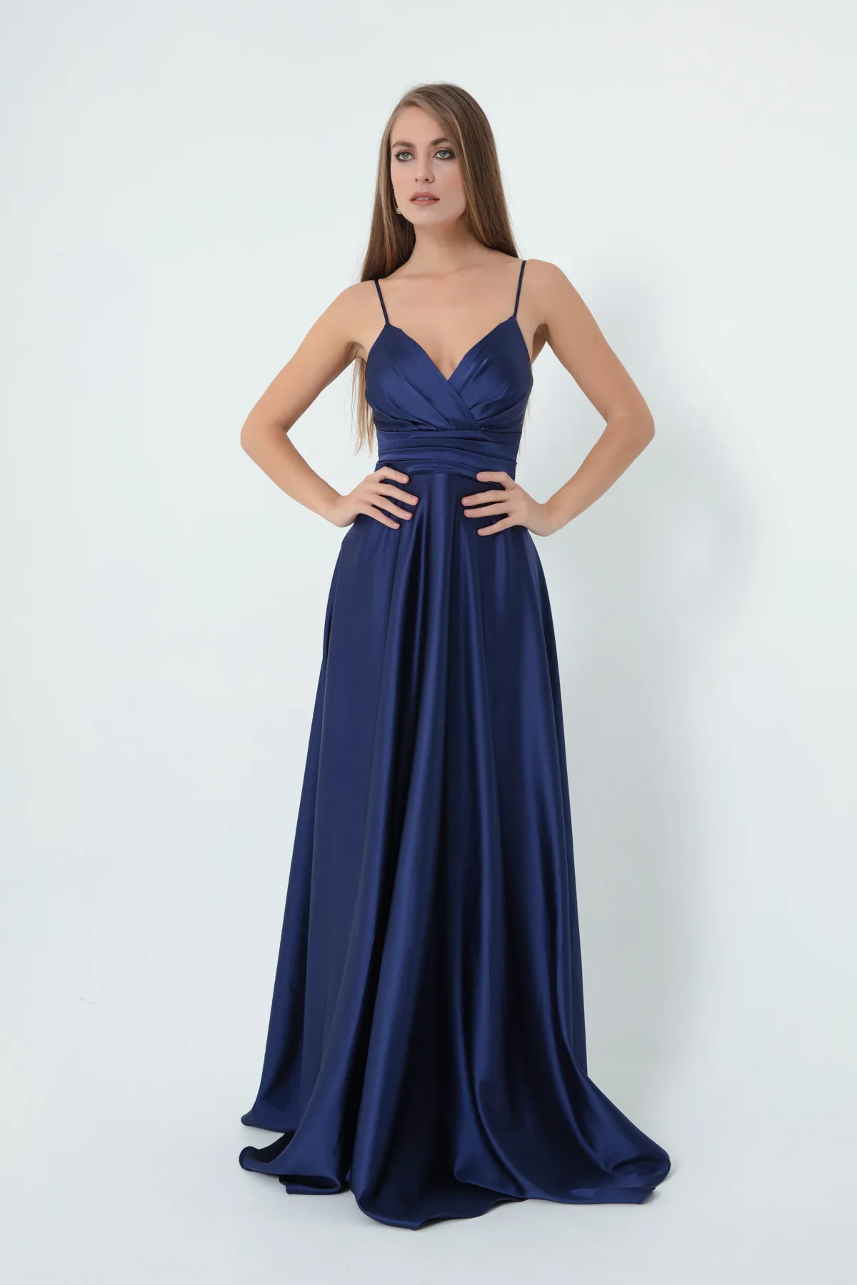 Lafaba  Marineblaues langes Abendkleid und Abschlusskleid aus Satin mit Seilriemen und Taillengürtel für Damen