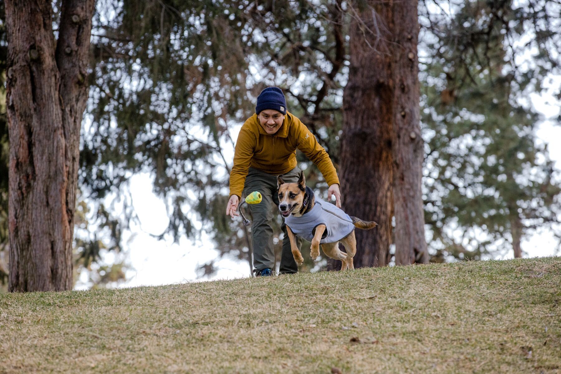 Ruffwear Frisbees & Wurfspielzeug Ruffwear Huck-a-Cone™ Spielzeug gelb
