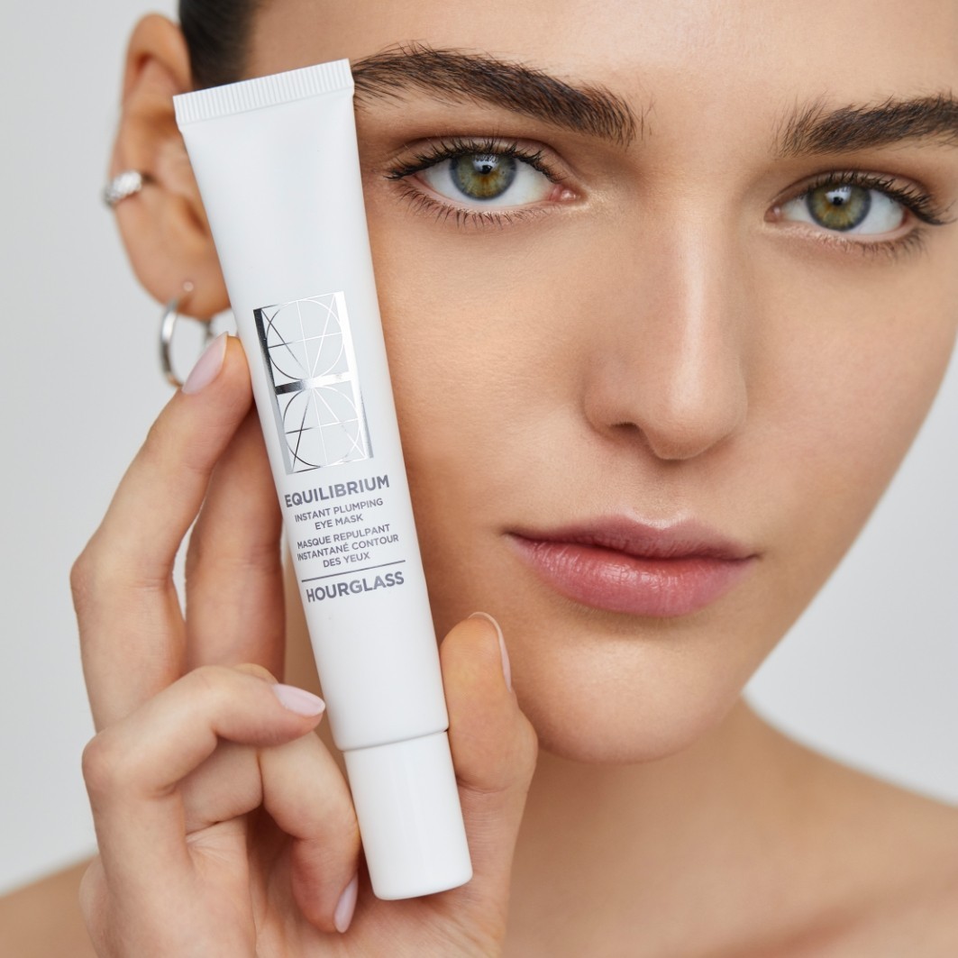 Instant Plumping Eye Mask