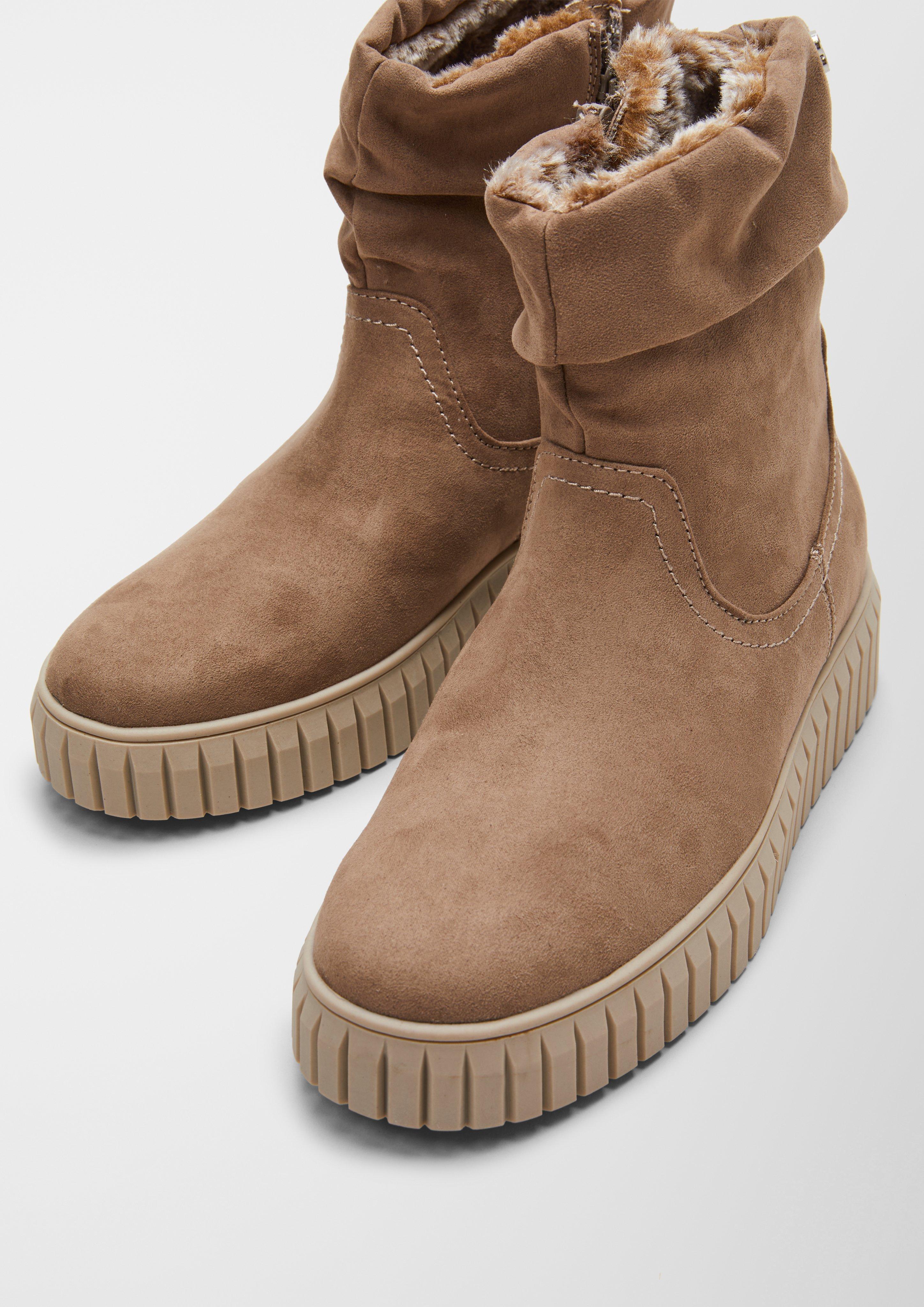Gefütterte Boots mit Plateausohle  6006631-341