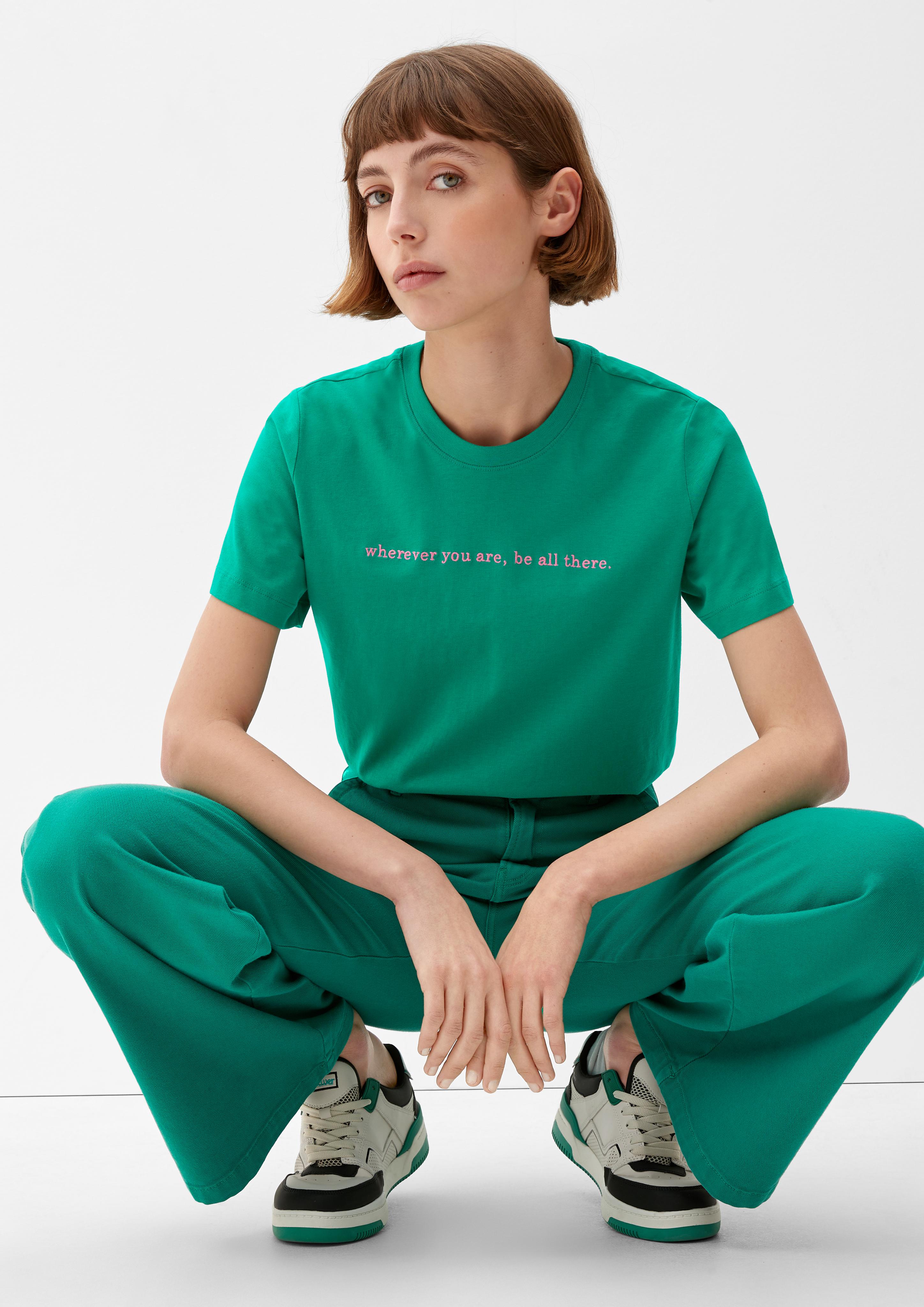 T-Shirt mit Stickerei  2130588-76D0