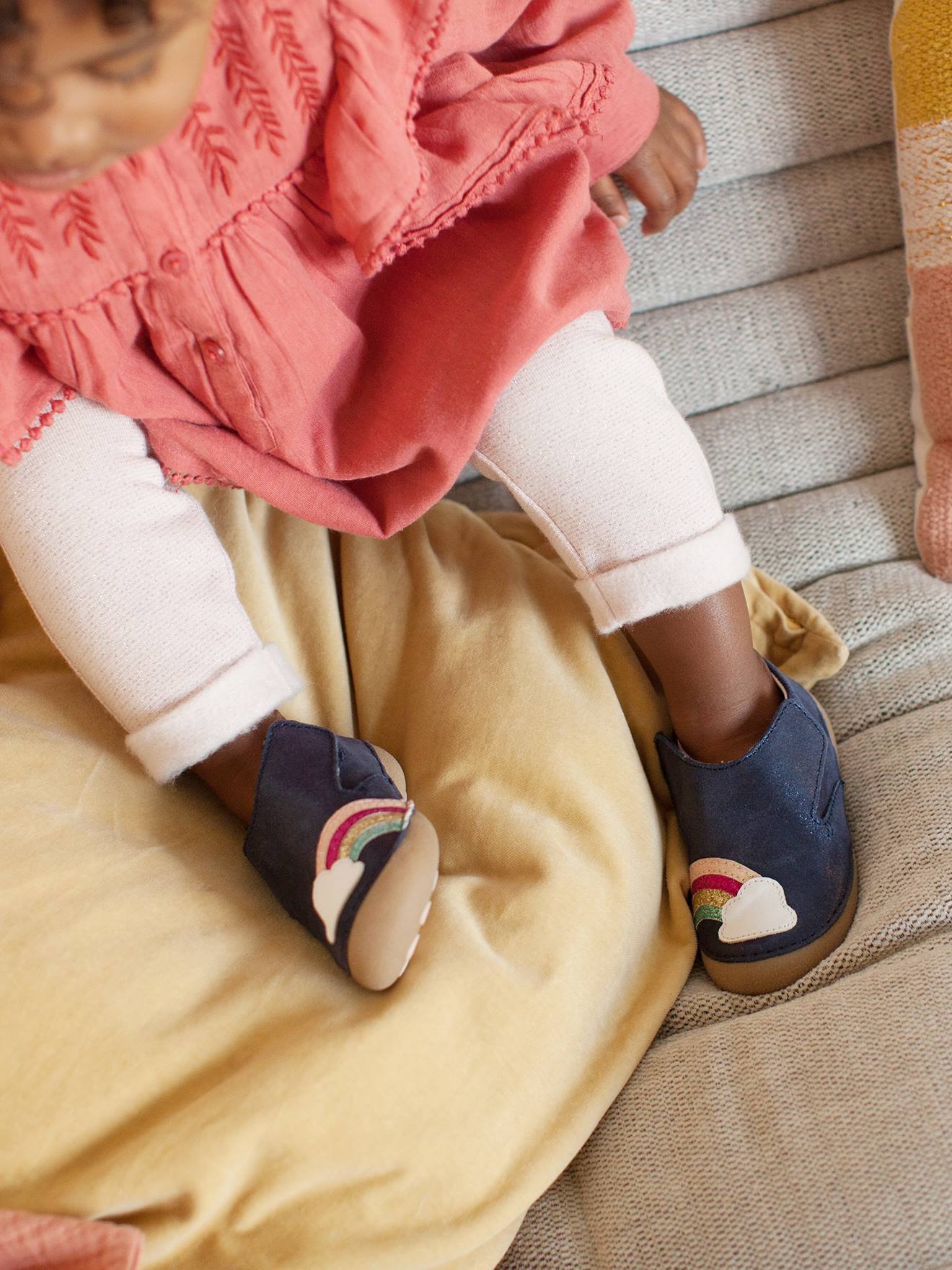 Chaussons bébé fille en cuir souple bleu marine
