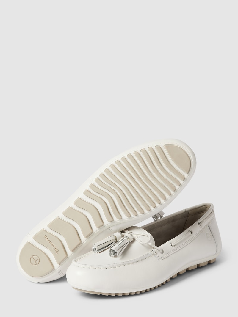 Tassel-Loafer mit Quasten in weiß